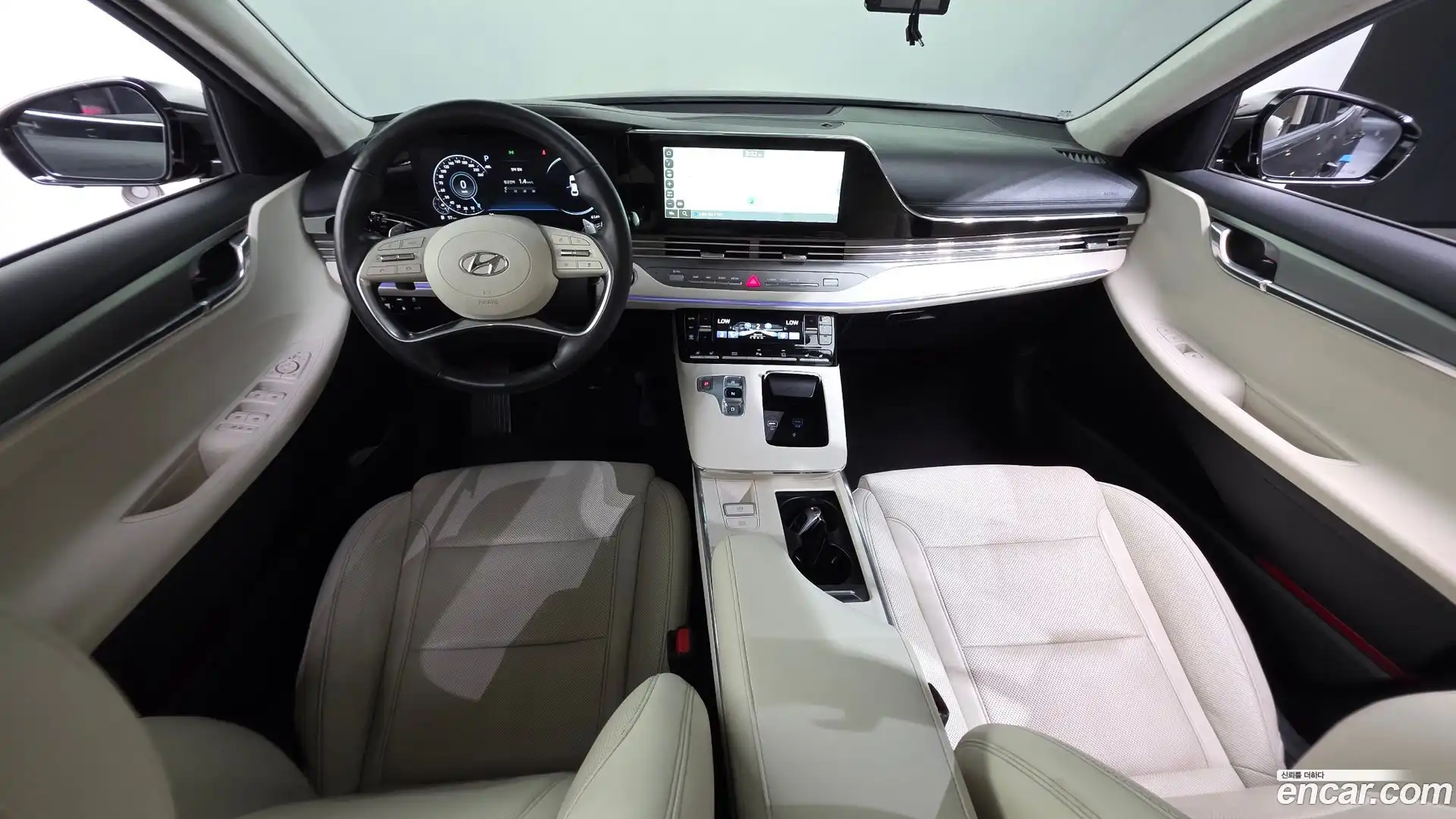 Grandeur Hyundai 2022.10-INNER-007