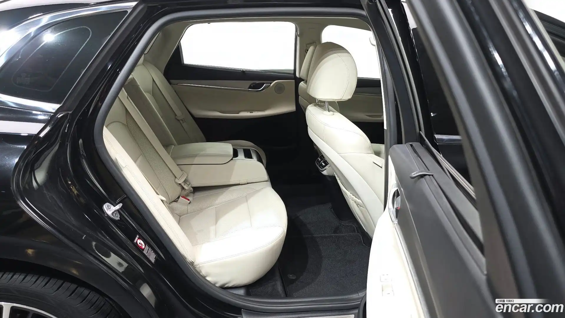 Grandeur Hyundai 2022.10-OPTION-016