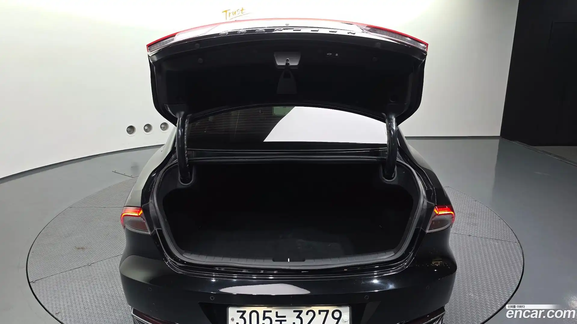 Grandeur Hyundai 2022.10-OPTION-024