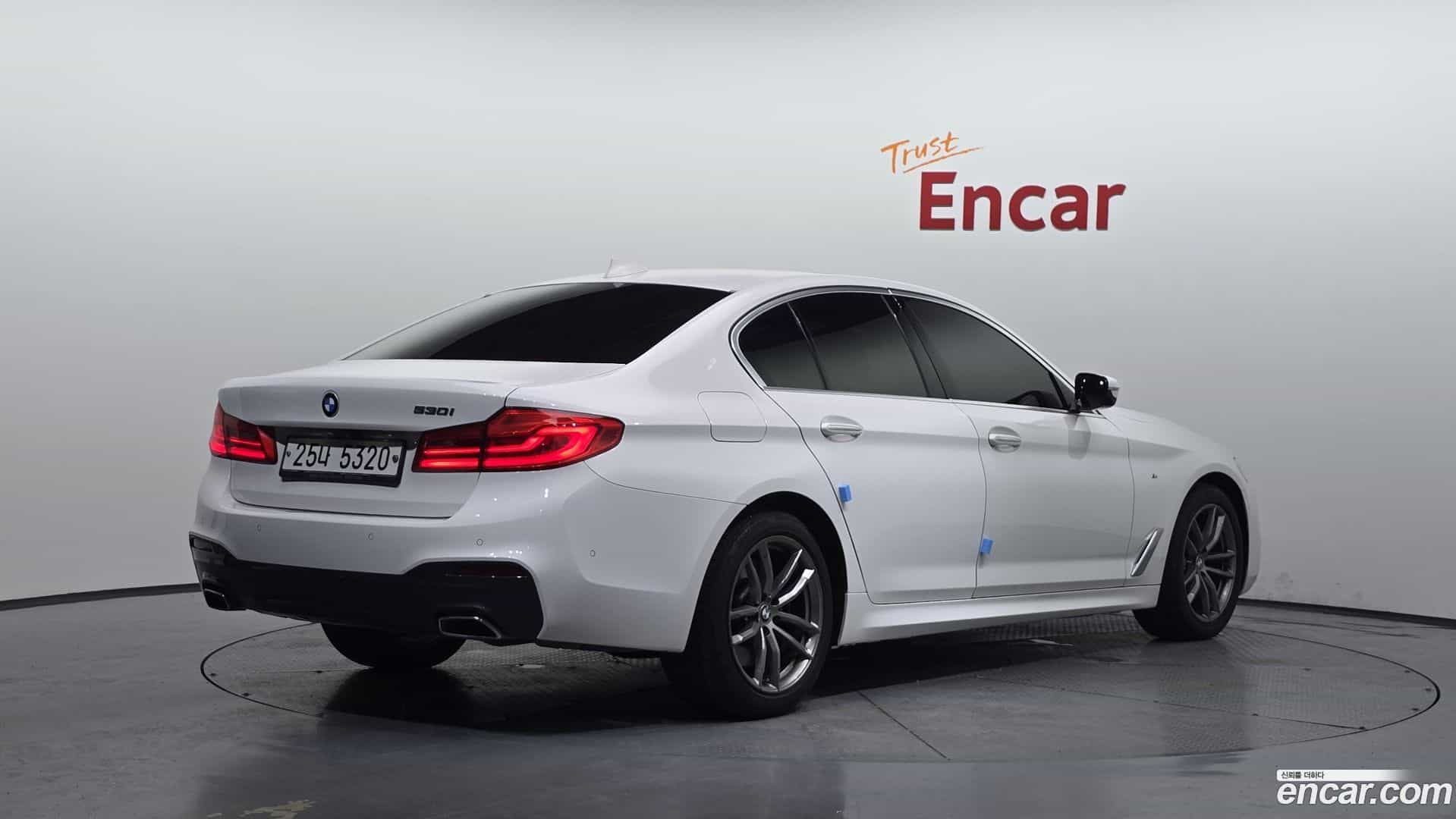 5-Series BMW 2018.2-OUTER-002
