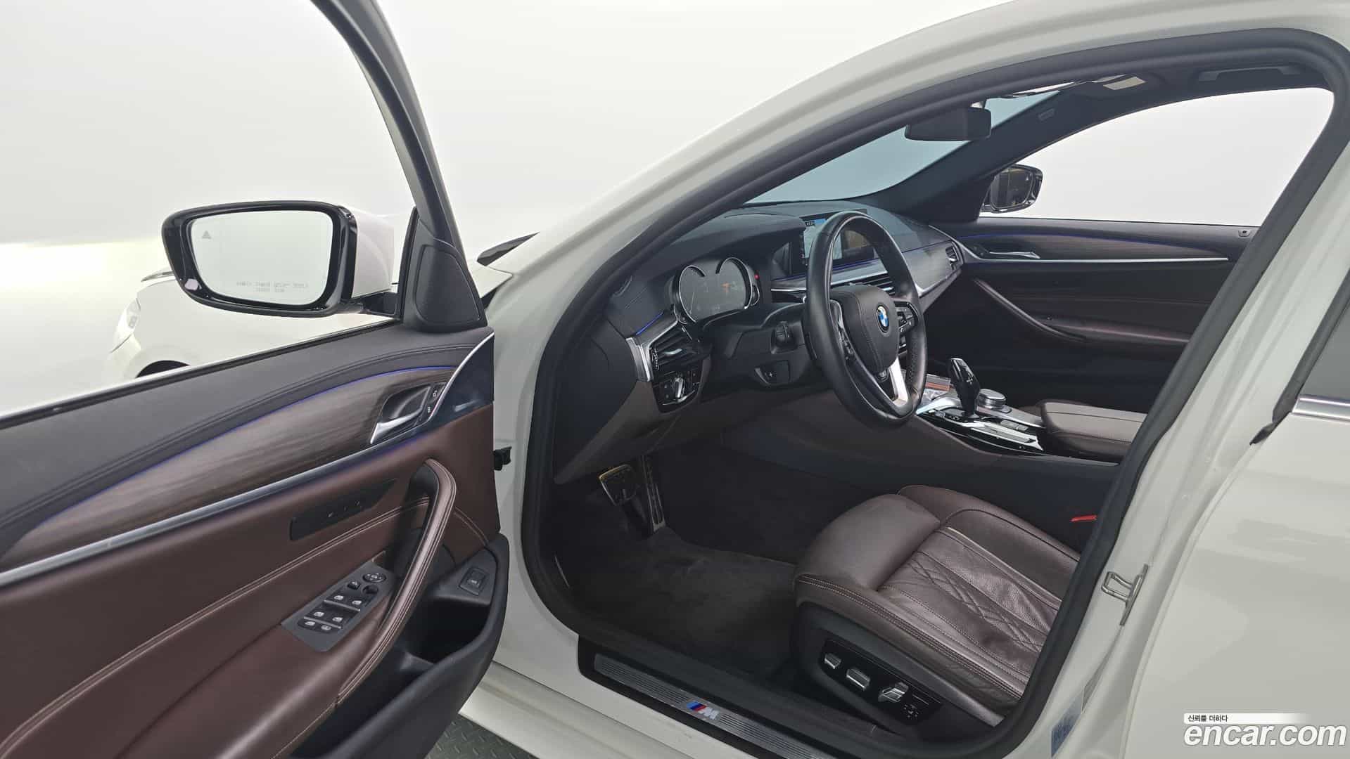 5-Series BMW 2018.2-INNER-010