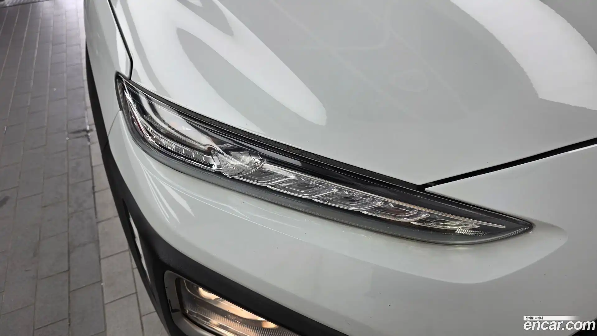 Kona Hyundai 2018.0-OUTER-032