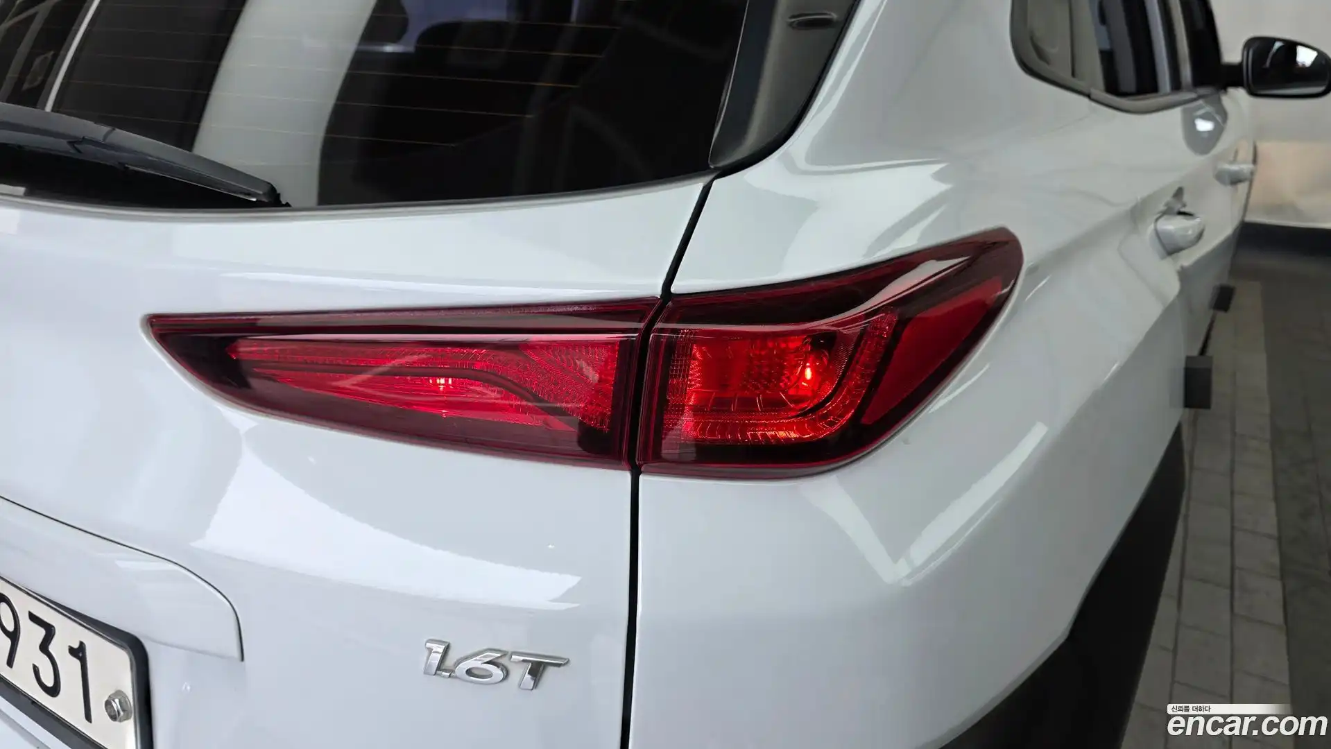 Kona Hyundai 2018.0-OUTER-033
