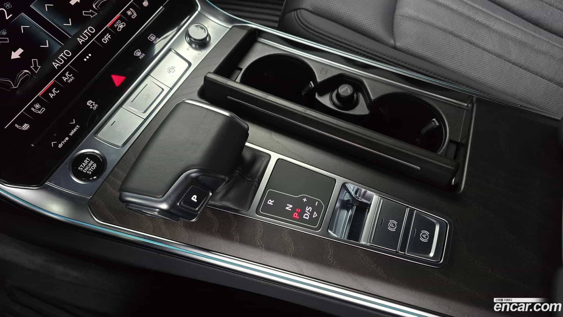 A6 Audi 2021.10-INNER-009