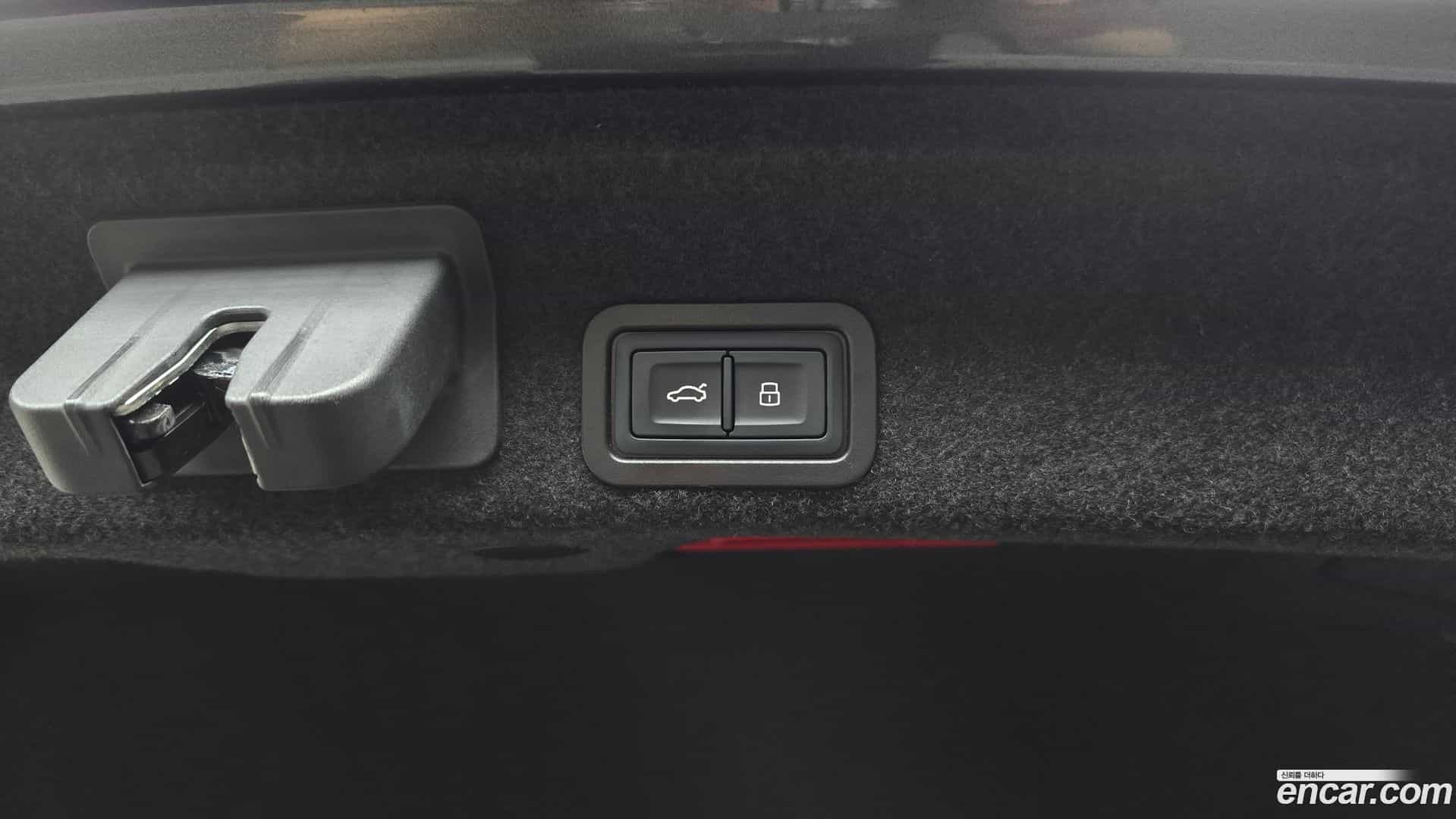 A6 Audi 2021.10-OPTION-048