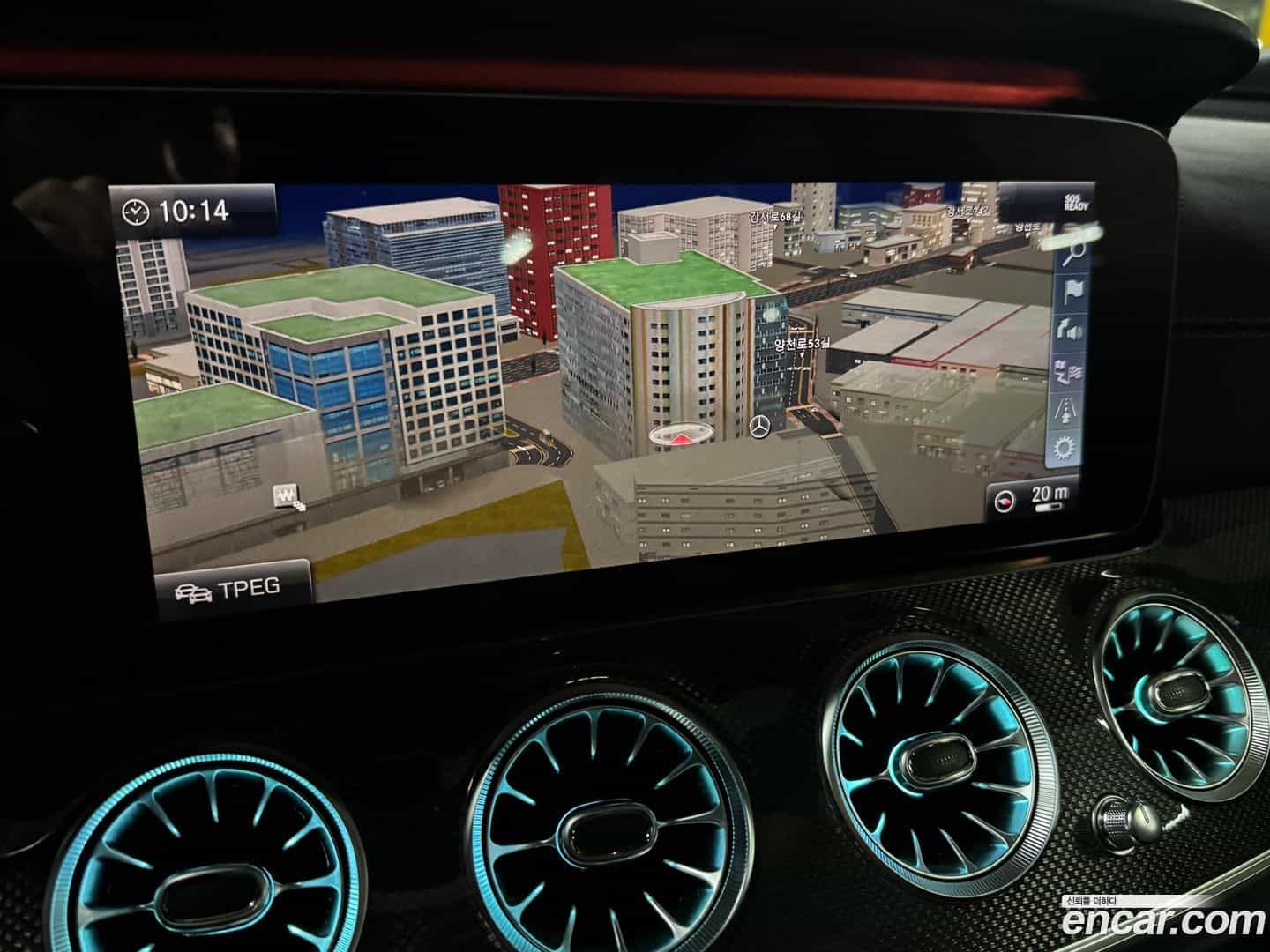 E-Class Mercedes-Benz 2019.11-OPTION-016