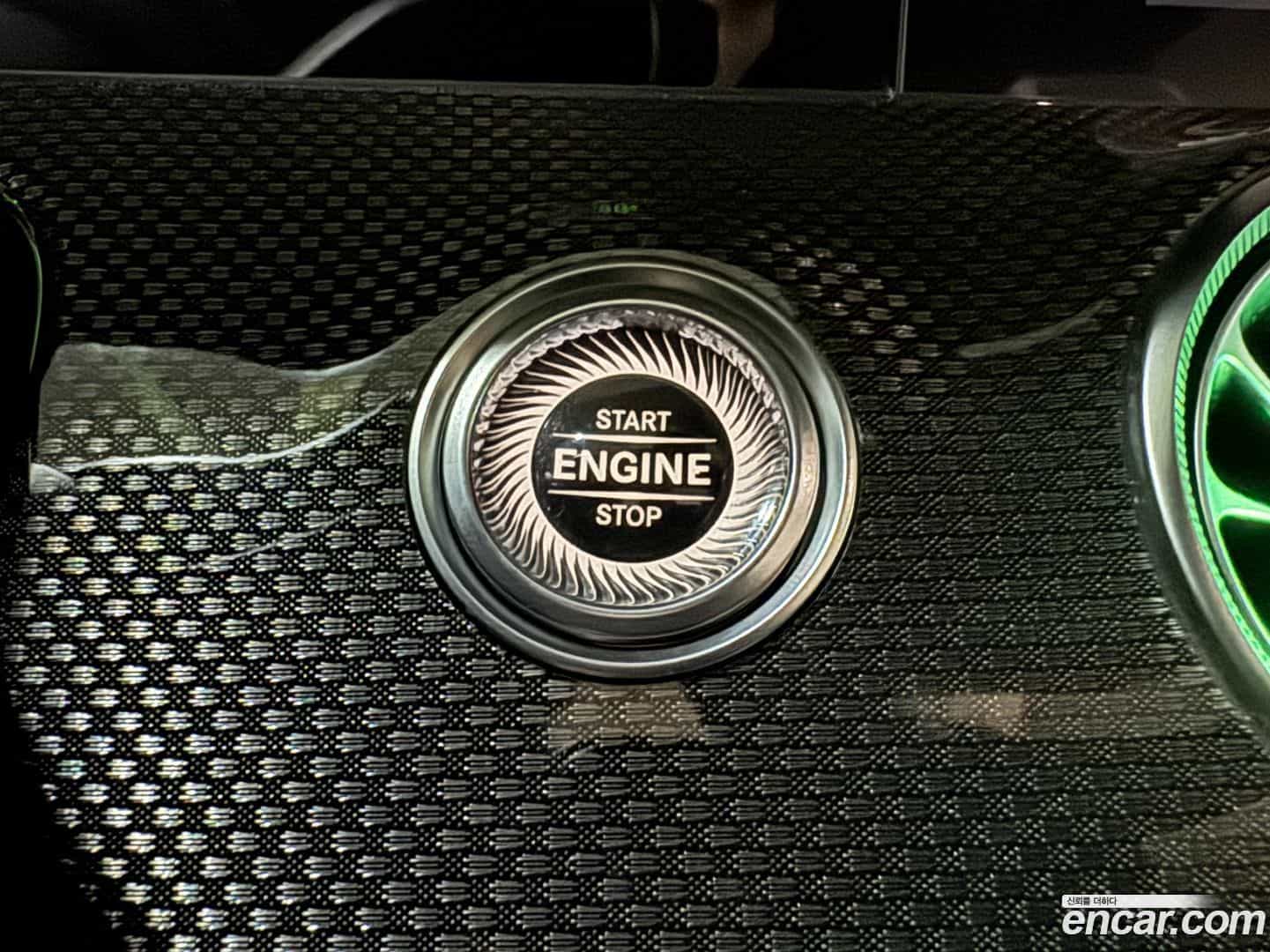 E-Class Mercedes-Benz 2019.11-OPTION-021