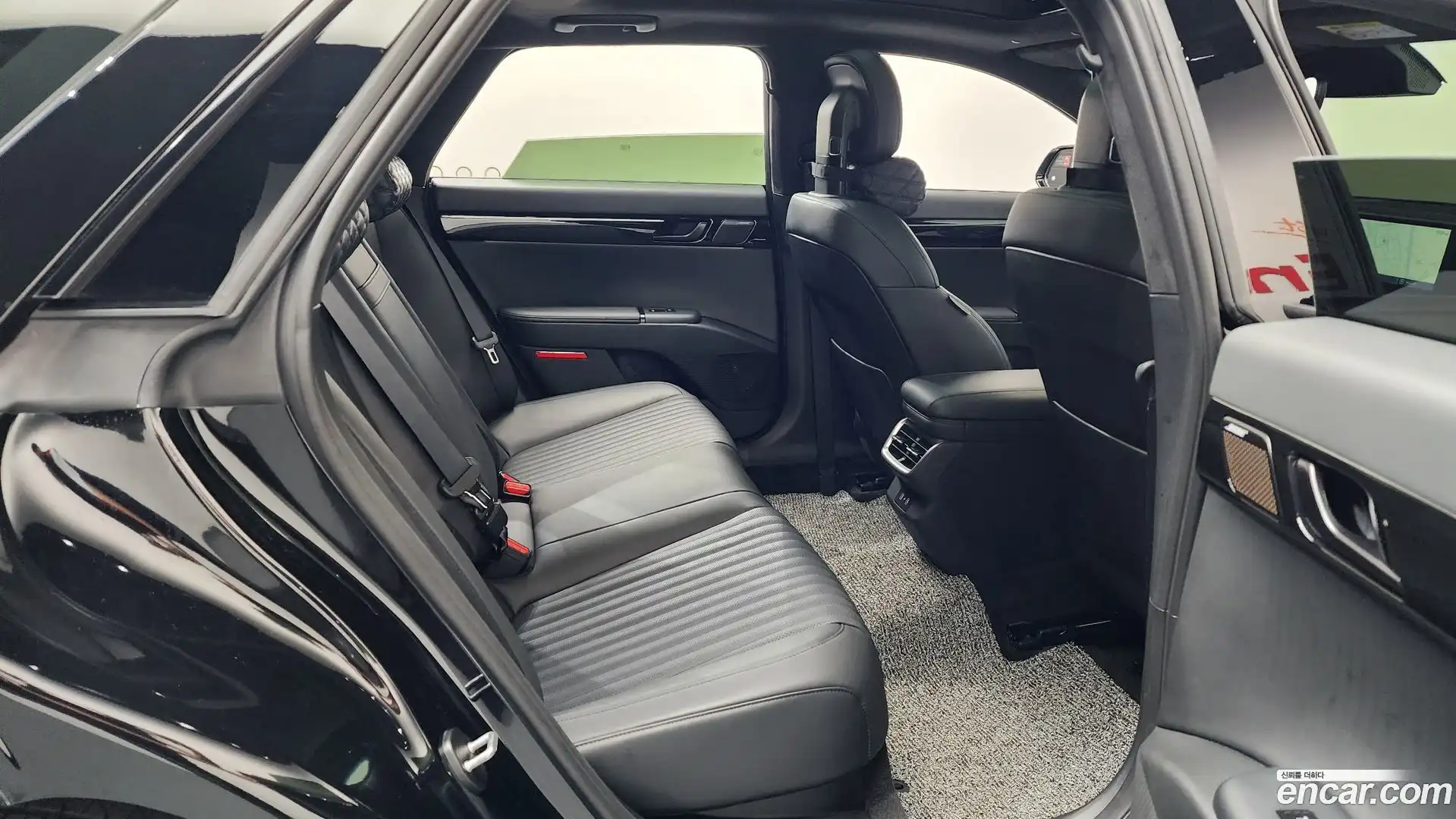 Grandeur Hyundai 2025.4-OPTION-015