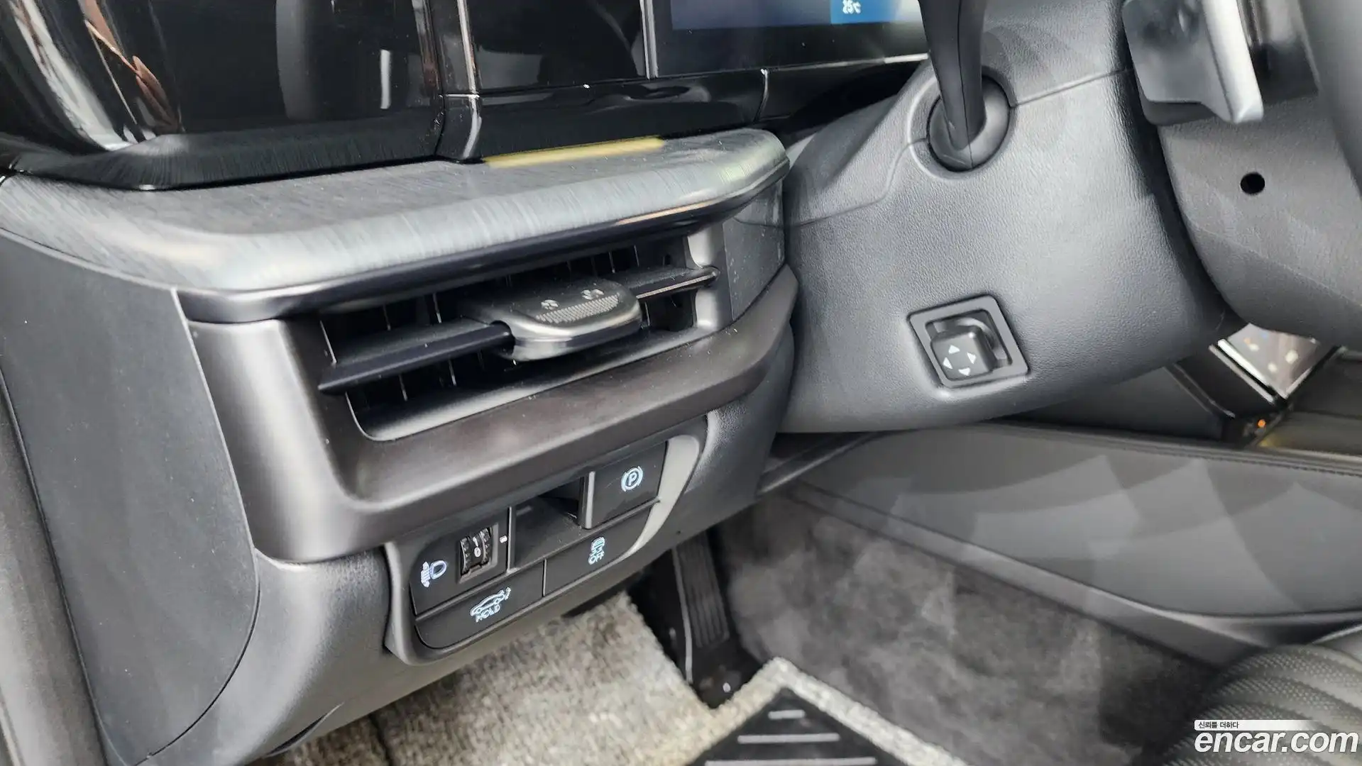 Grandeur Hyundai 2025.4-OPTION-041