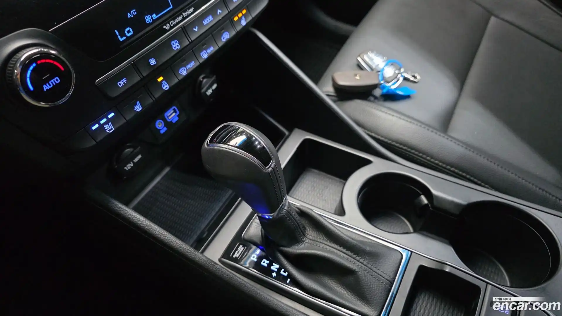 Tucson Hyundai 2018.2-INNER-009