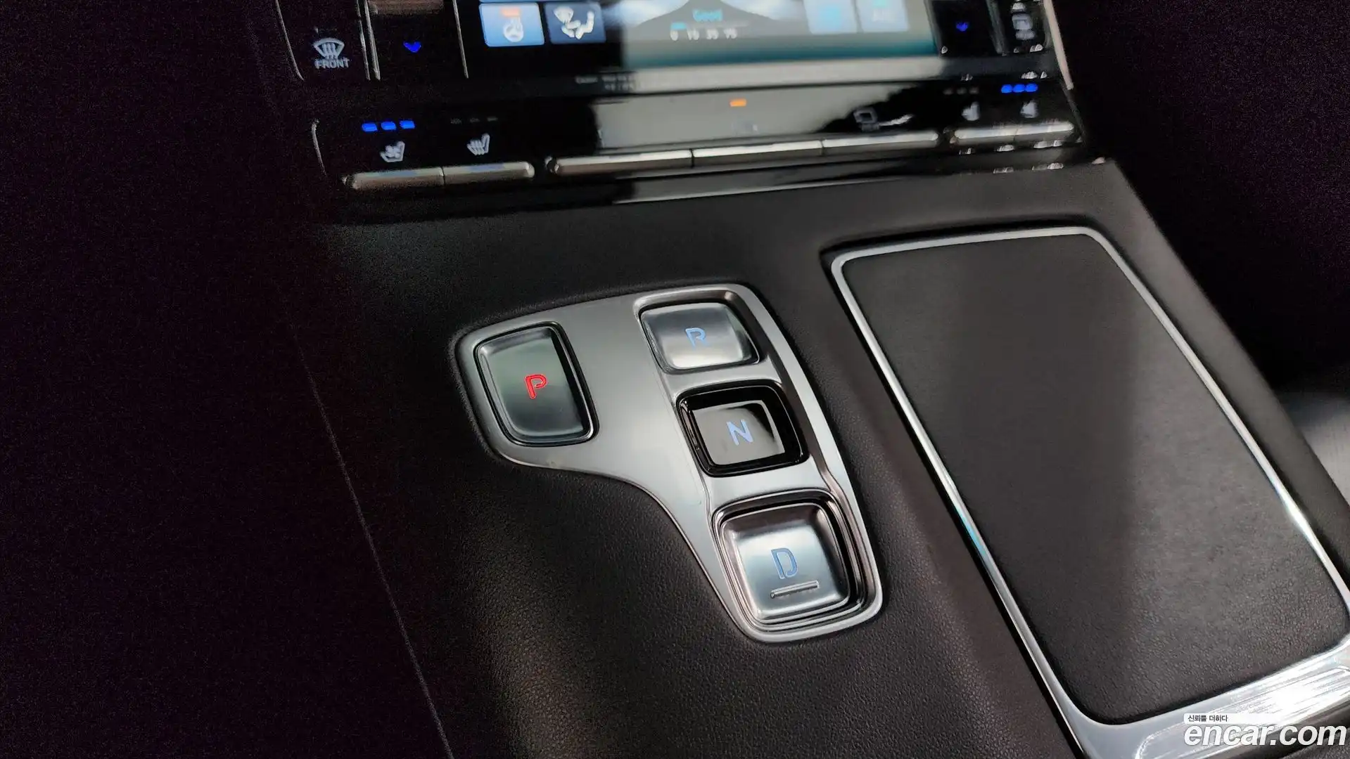 Grandeur Hyundai 2020.0-INNER-009