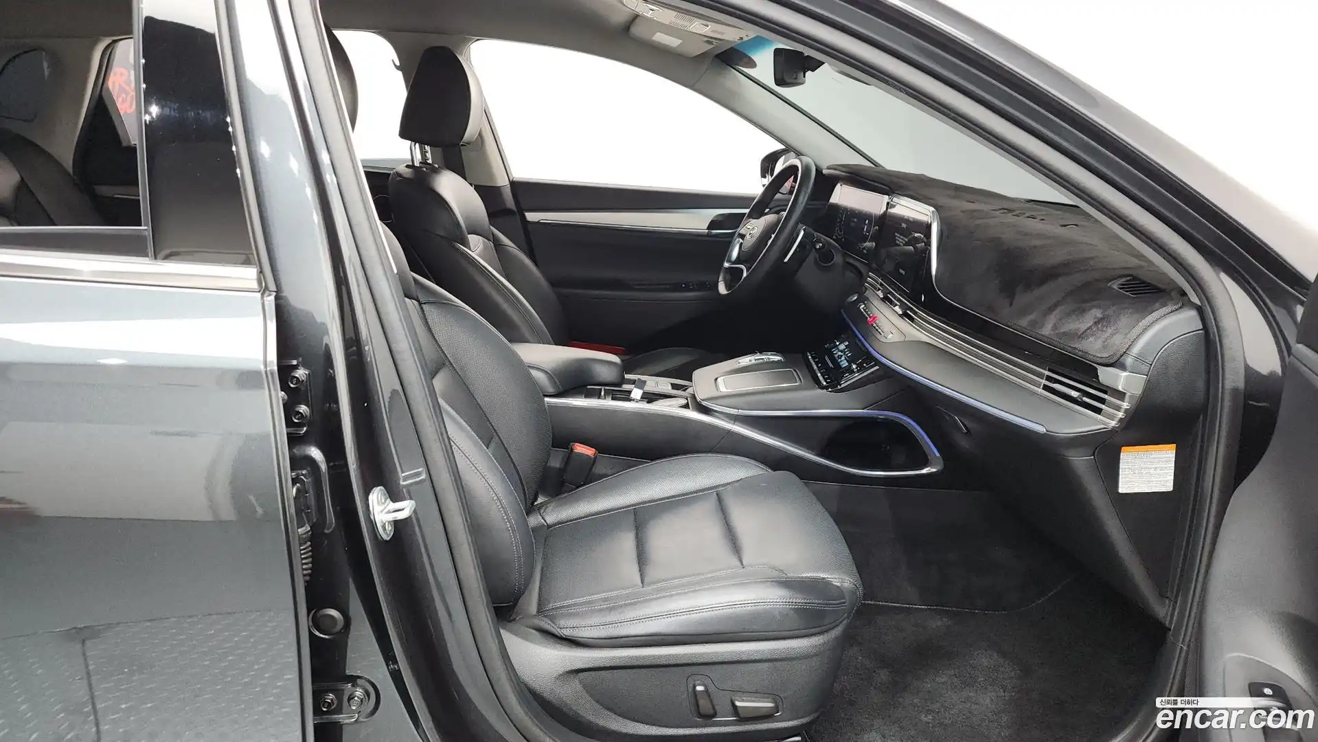 Grandeur Hyundai 2020.0-INNER-036