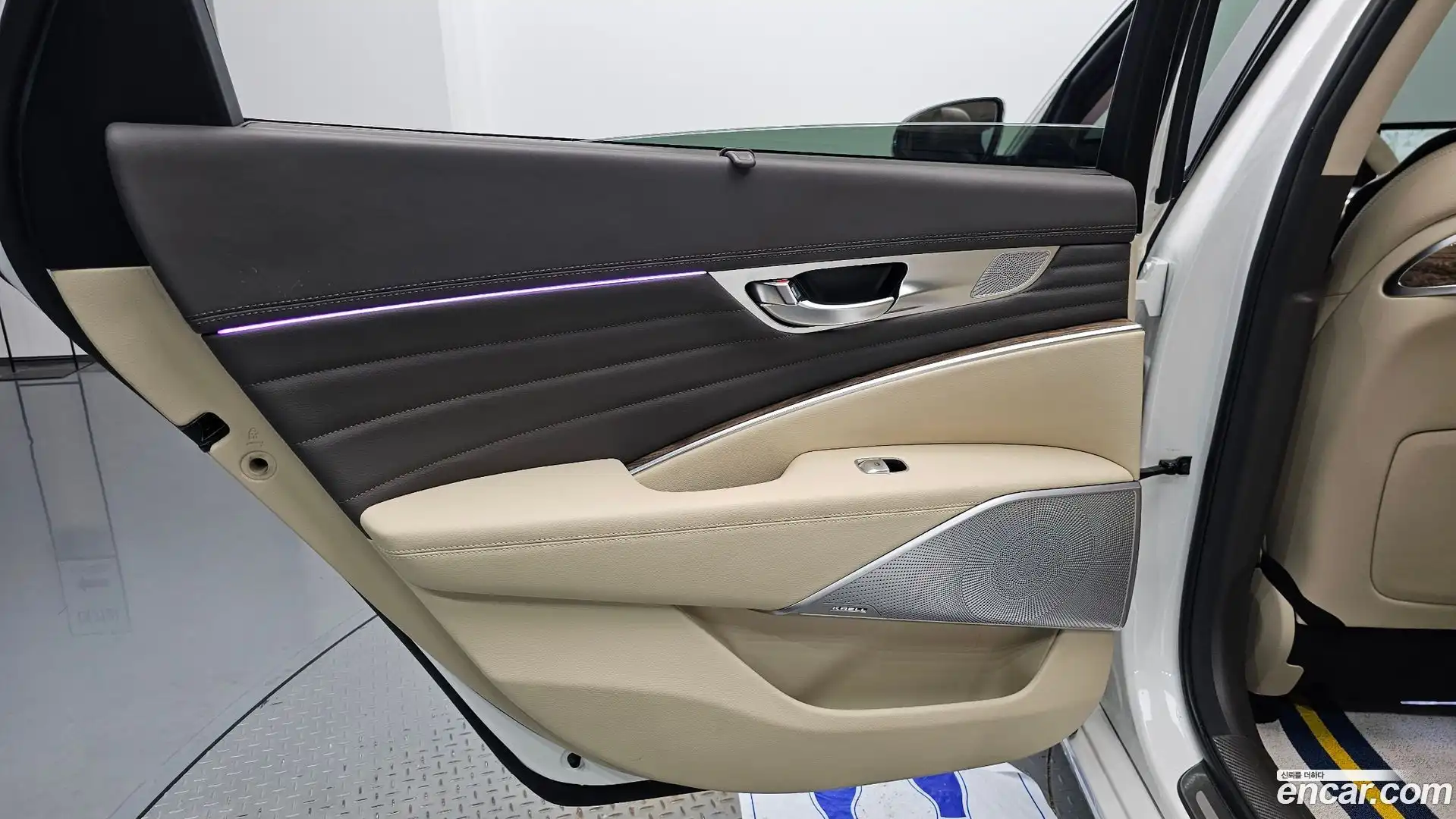 K9 Kia 2018.4-INNER-035