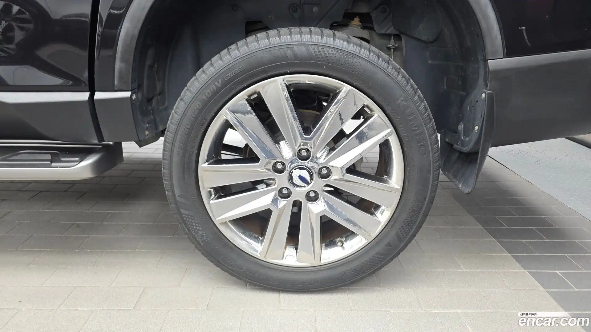 Rexton KG Mobility 2018.4-OUTER-005