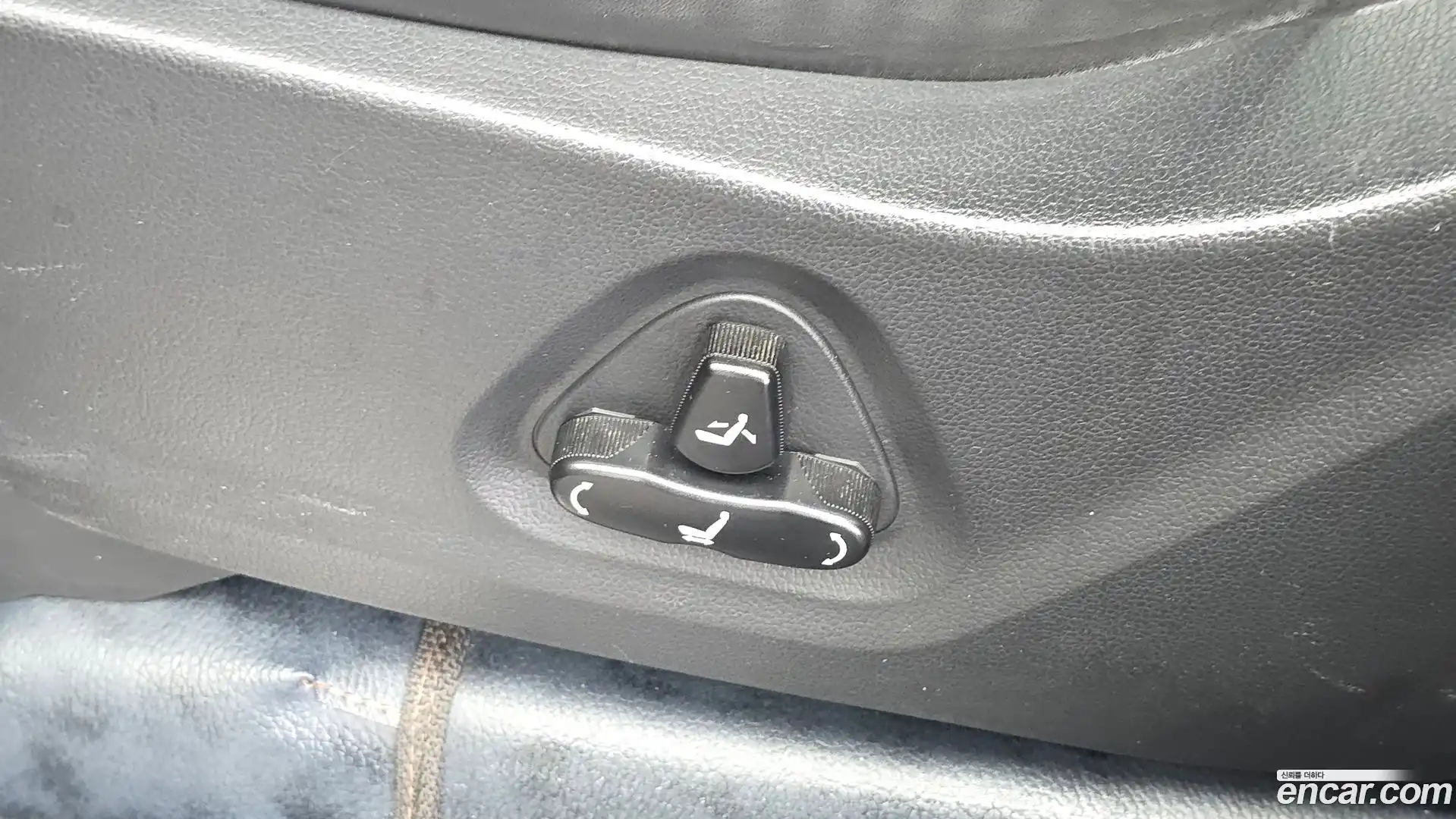 Rexton KG Mobility 2018.4-OPTION-020
