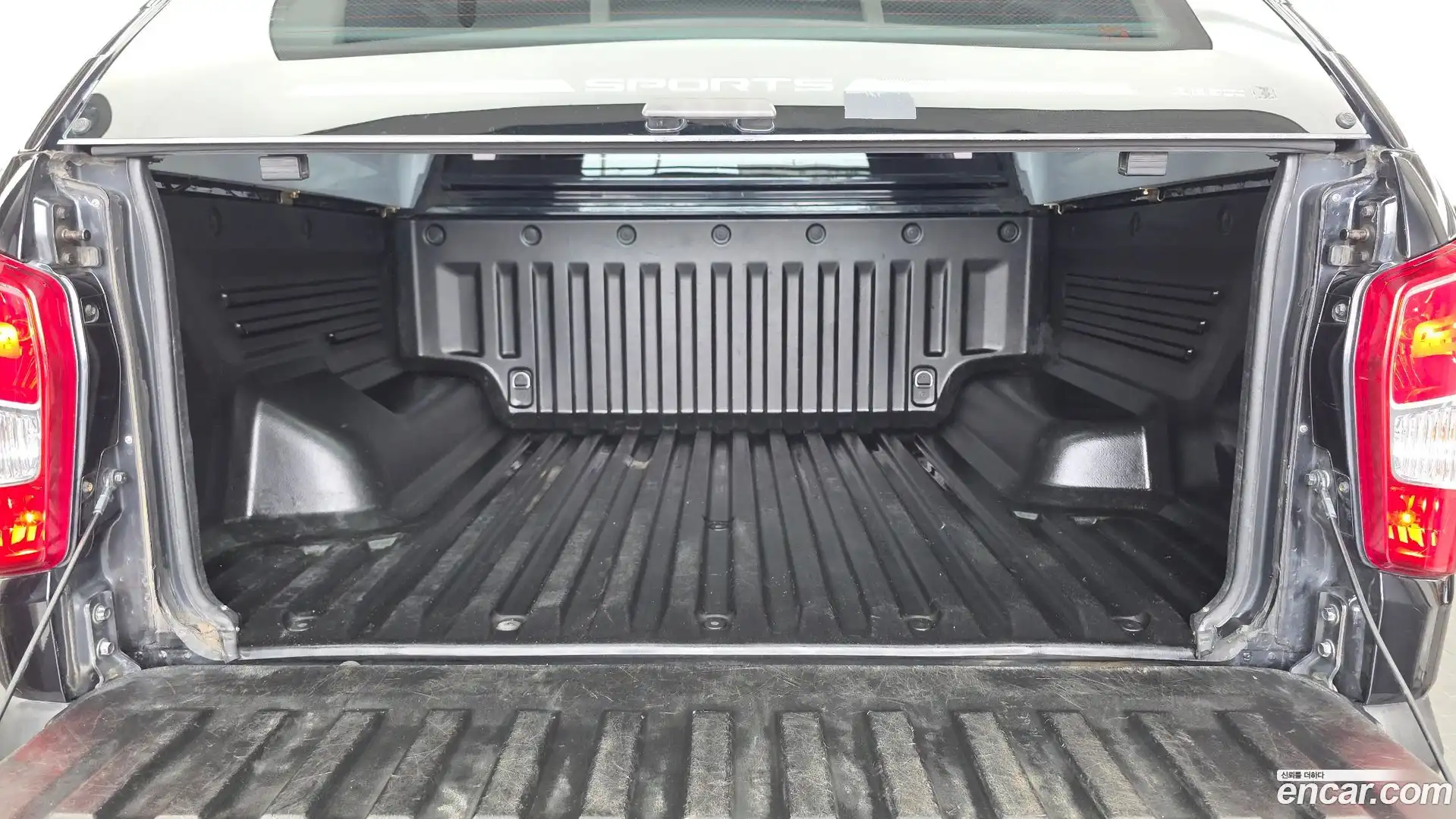 Rexton KG Mobility 2018.4-OPTION-024