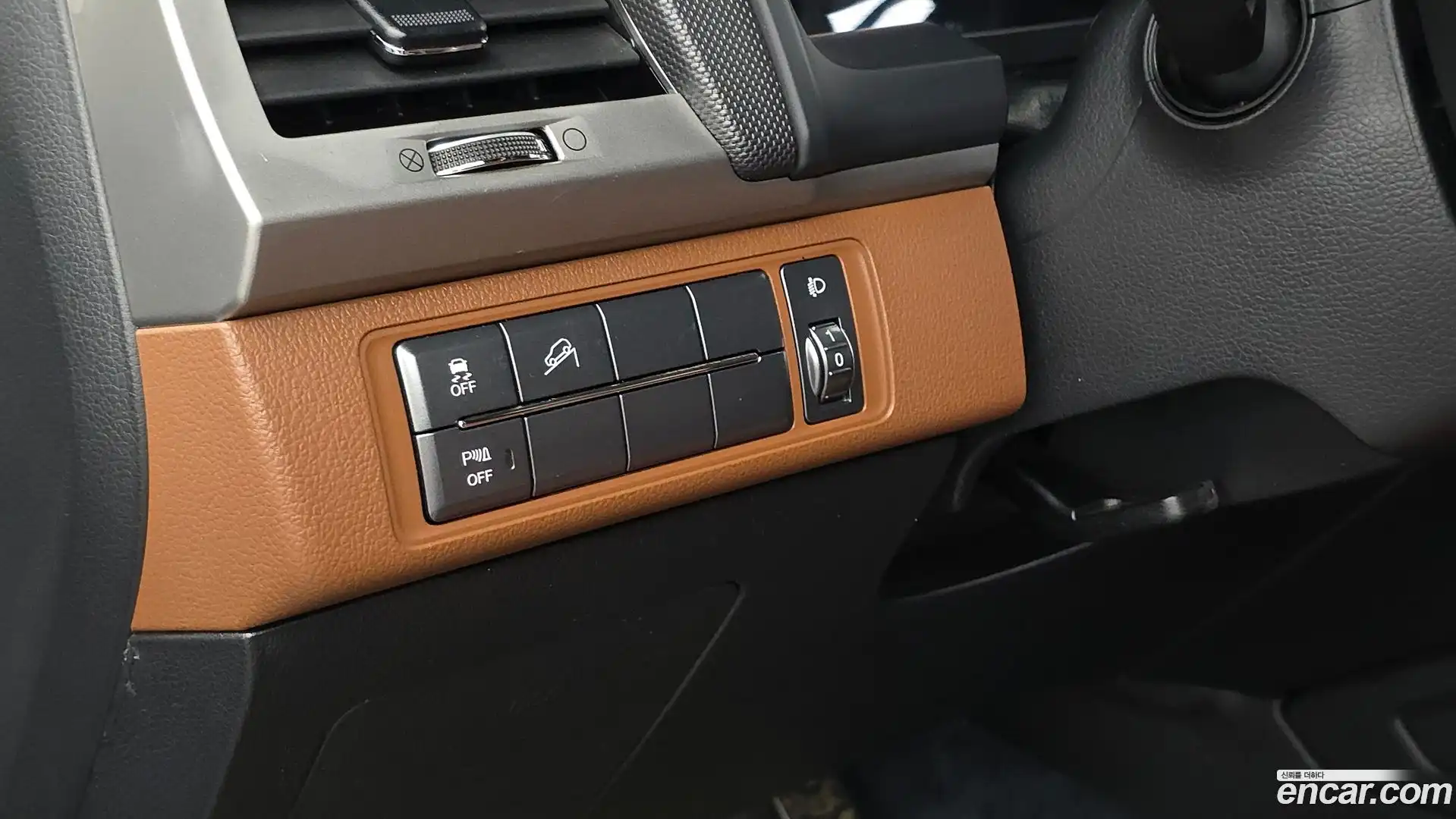 Rexton KG Mobility 2018.4-OPTION-040