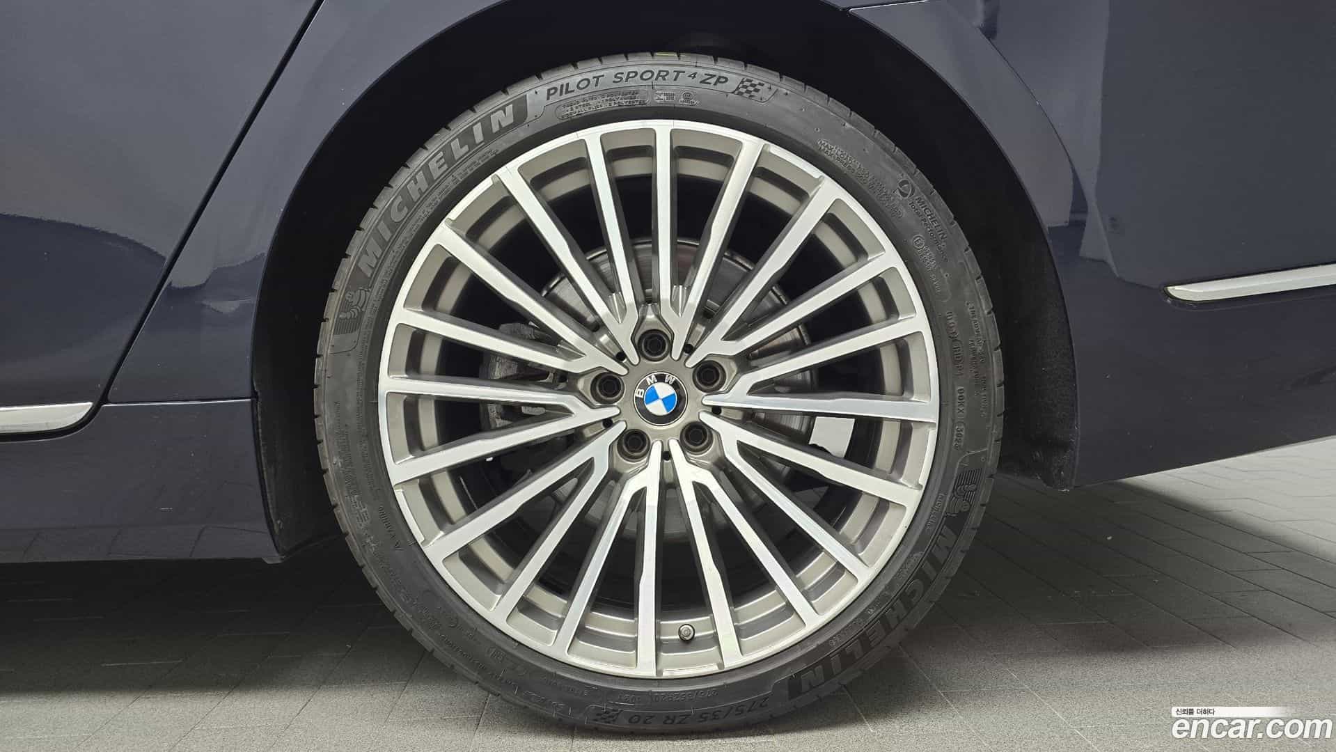 7-Series BMW 2020.3-OUTER-031