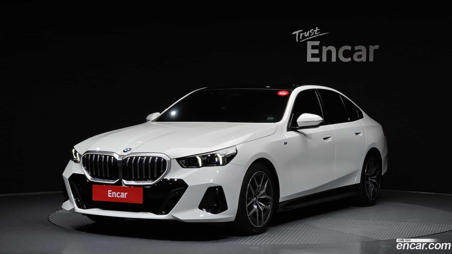 5-Series BMW 2024.7-OUTER-001