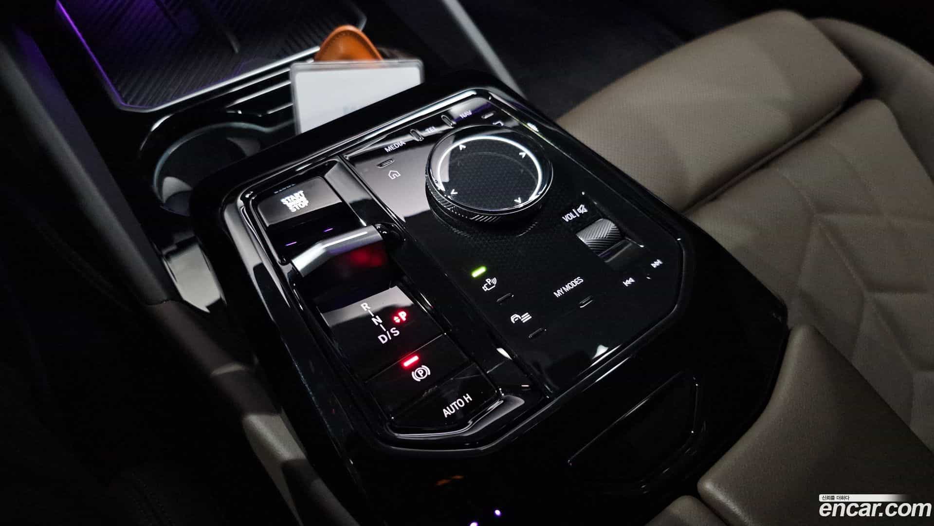5-Series BMW 2024.7-INNER-009
