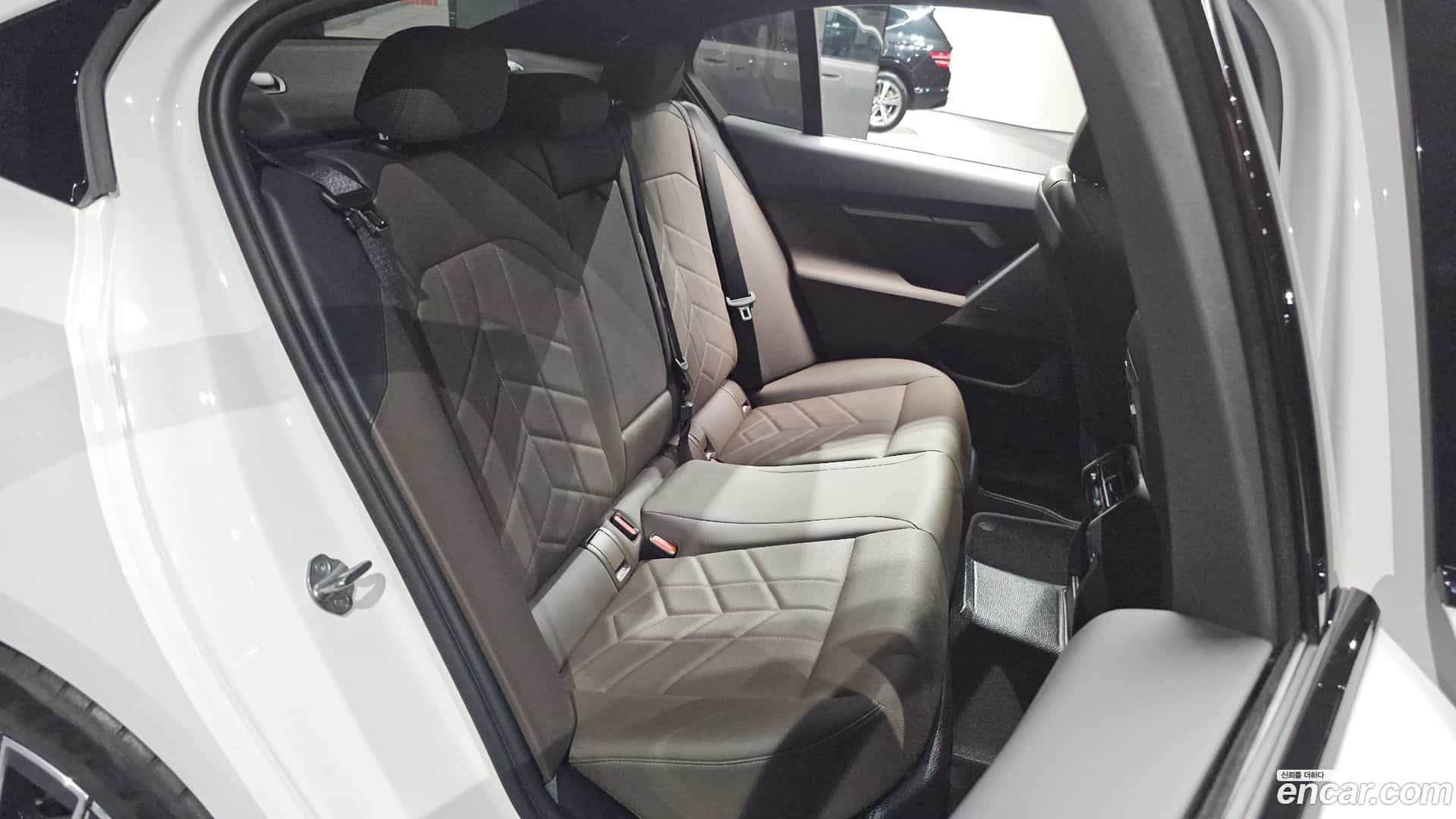 5-Series BMW 2024.7-OPTION-015