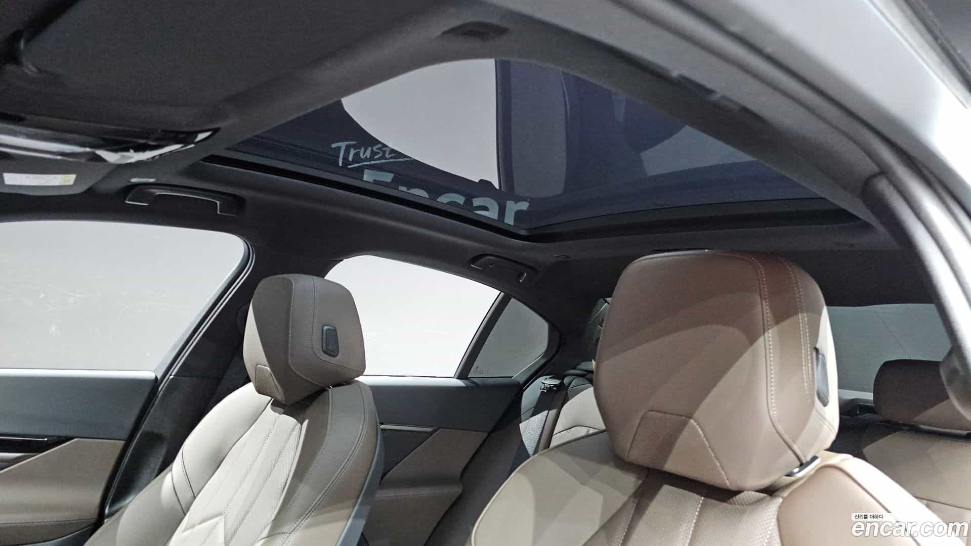 5-Series BMW 2024.7-OPTION-040