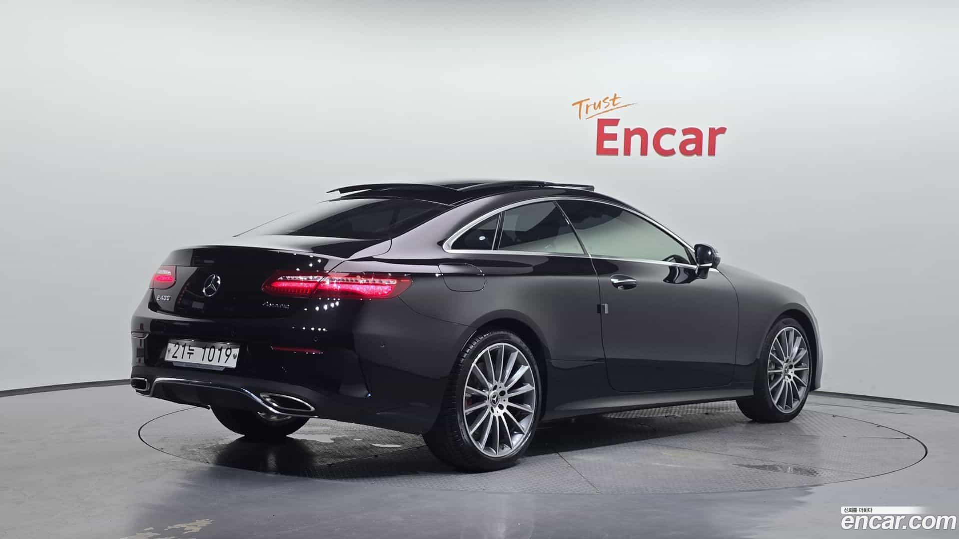 E-Class Mercedes-Benz 2017.8-OUTER-002