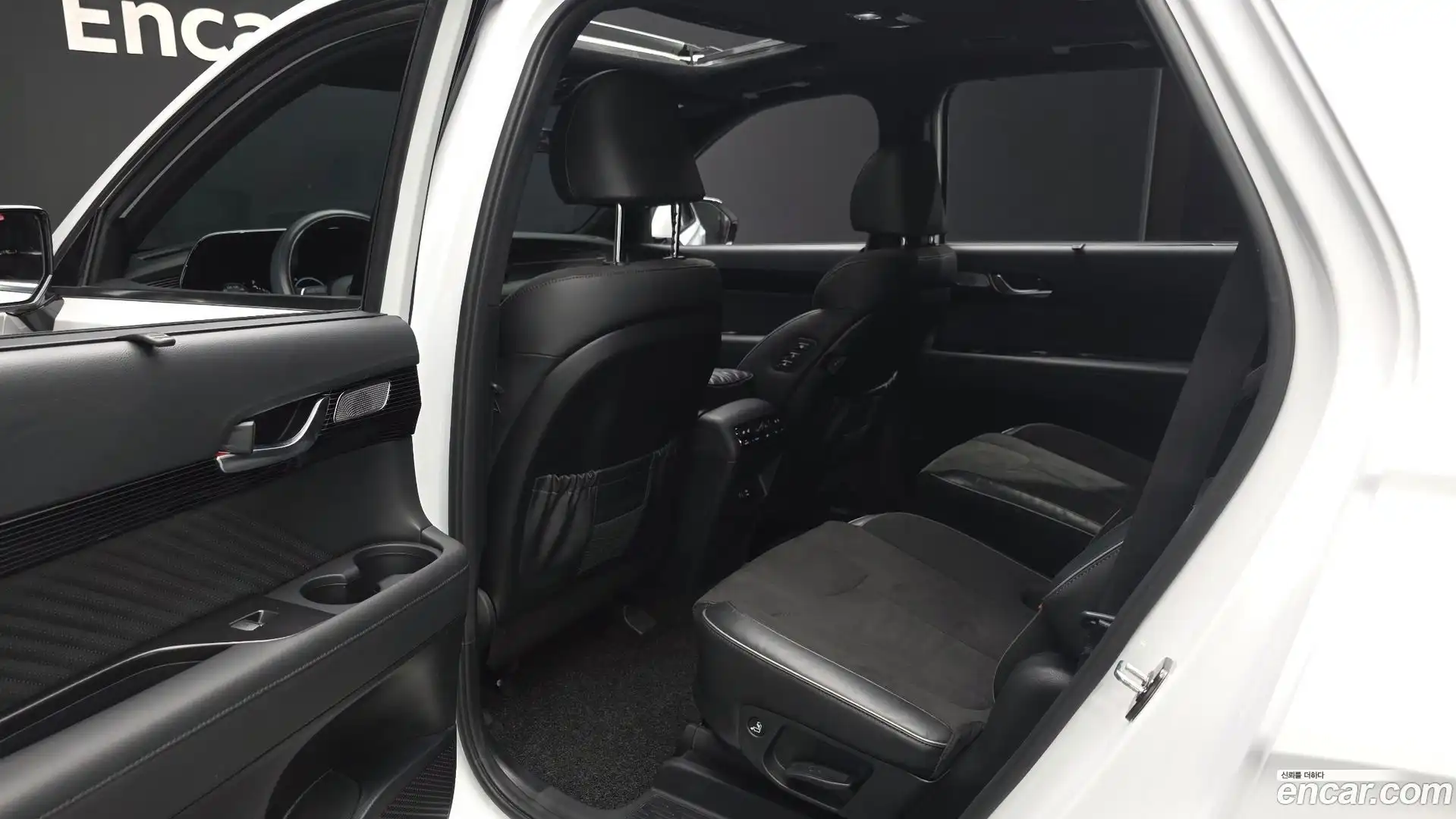 Palisade Hyundai 2023.8-OPTION-015