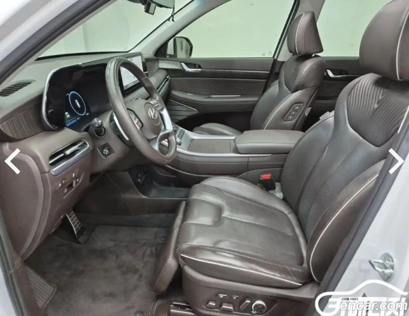 Palisade Hyundai 2023.3-INNER-010