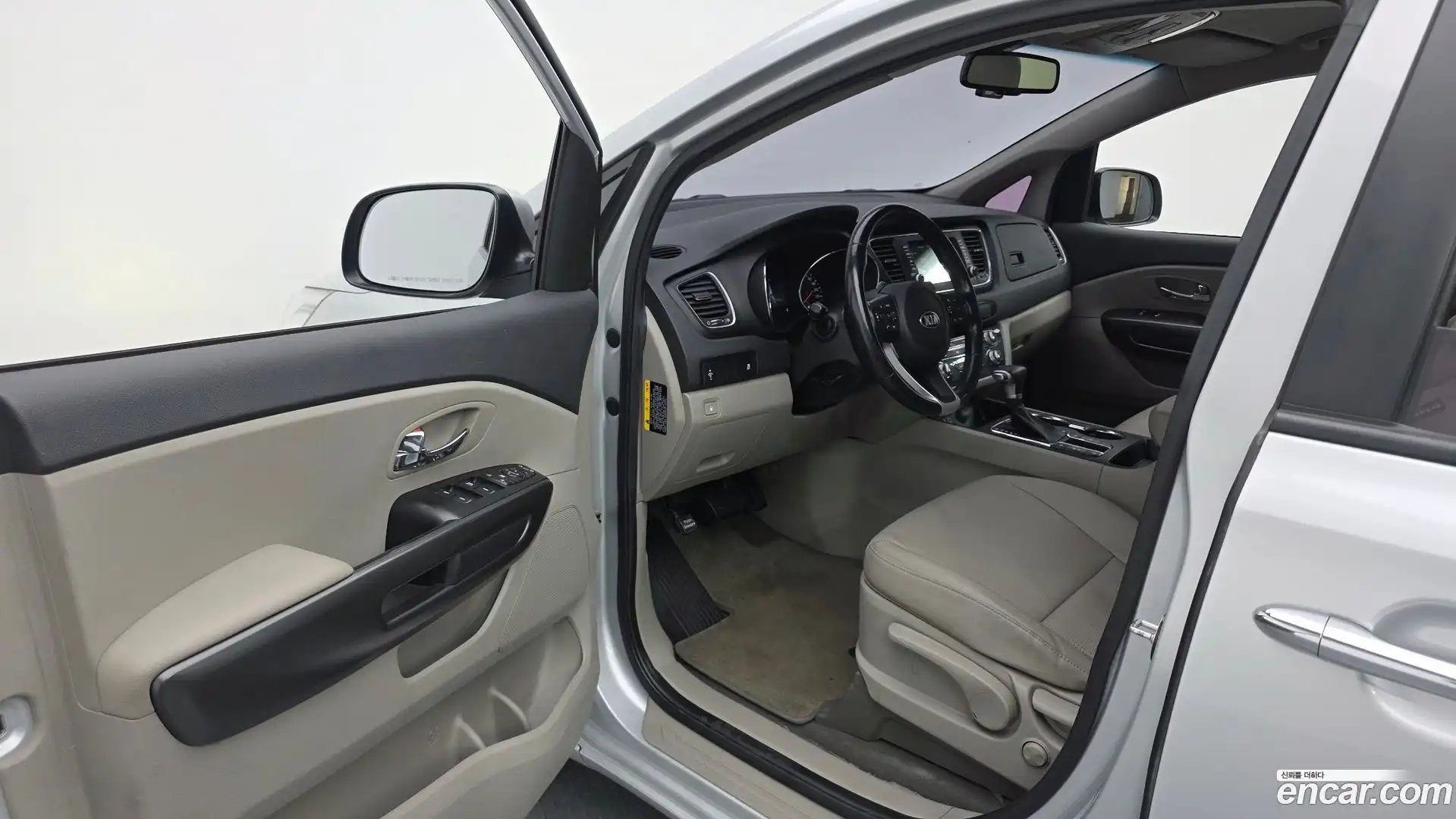 Canival Kia 2020.5-INNER-010