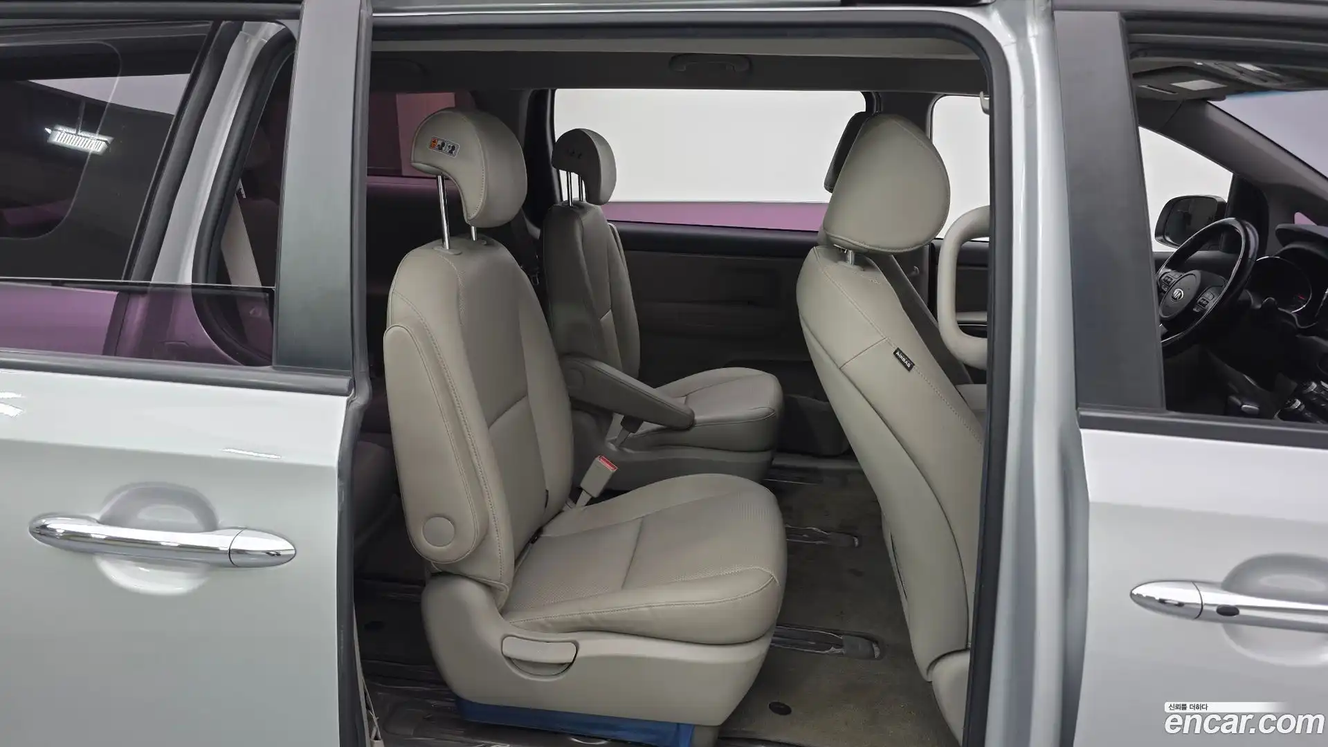 Canival Kia 2020.5-OPTION-015