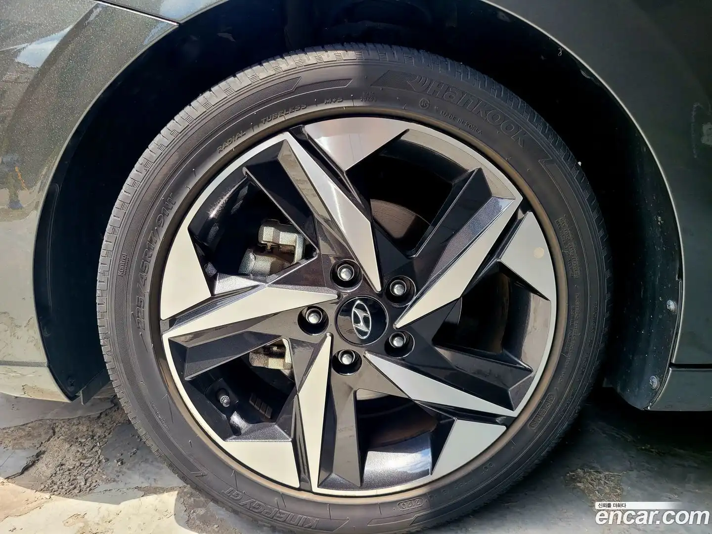 AVANTE Hyundai 2020.5-OUTER-005