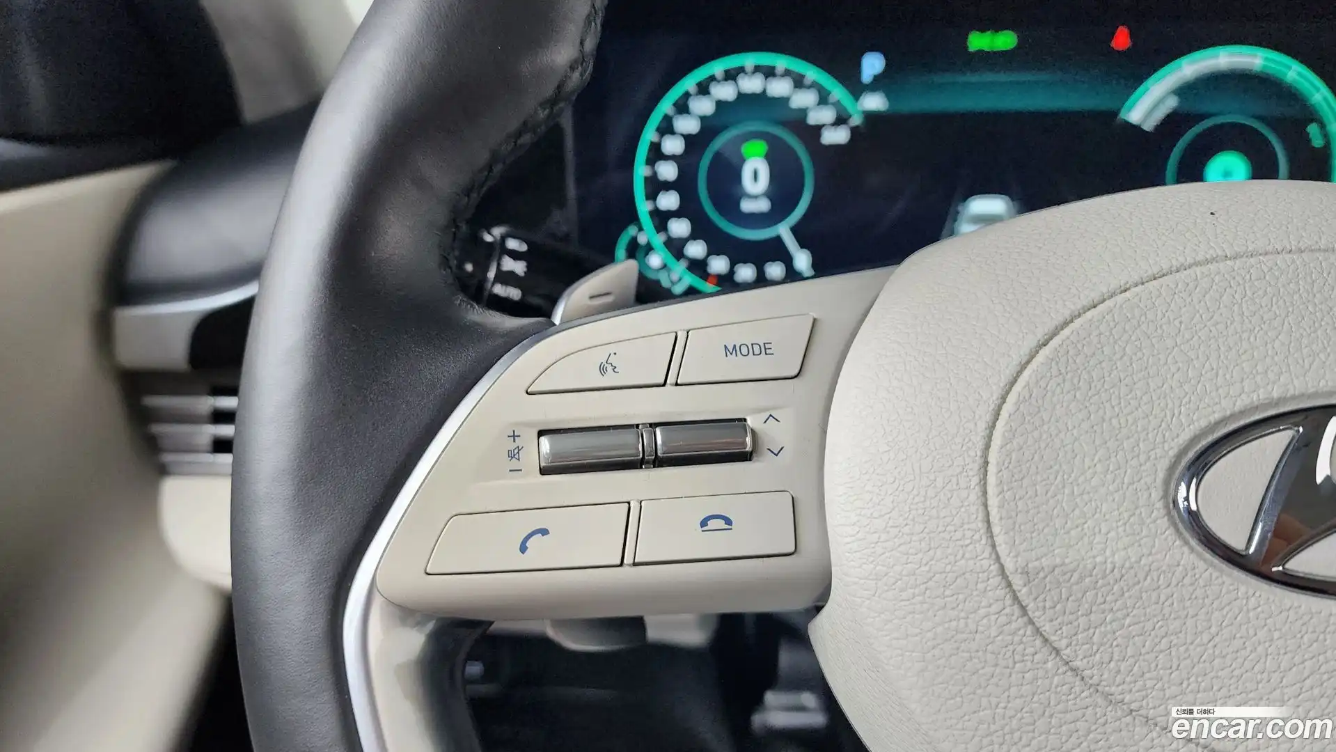 Grandeur Hyundai 2022.8-OPTION-023
