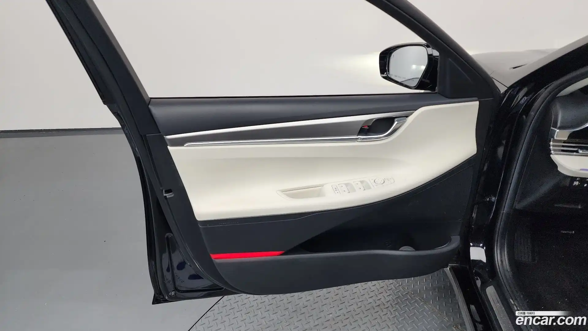 Grandeur Hyundai 2022.8-INNER-034
