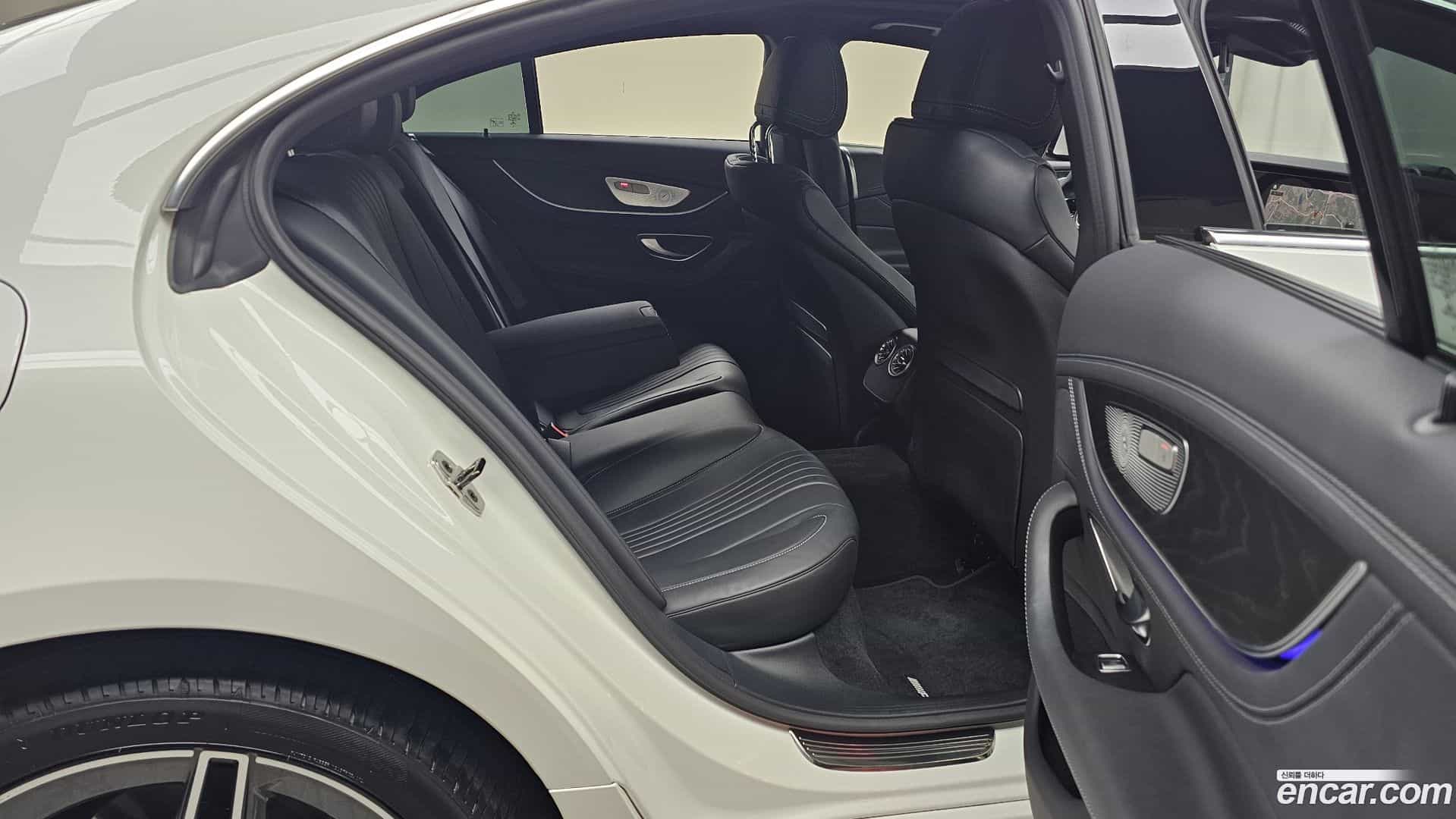 CLS-Class Mercedes-Benz 2022.6-OPTION-015