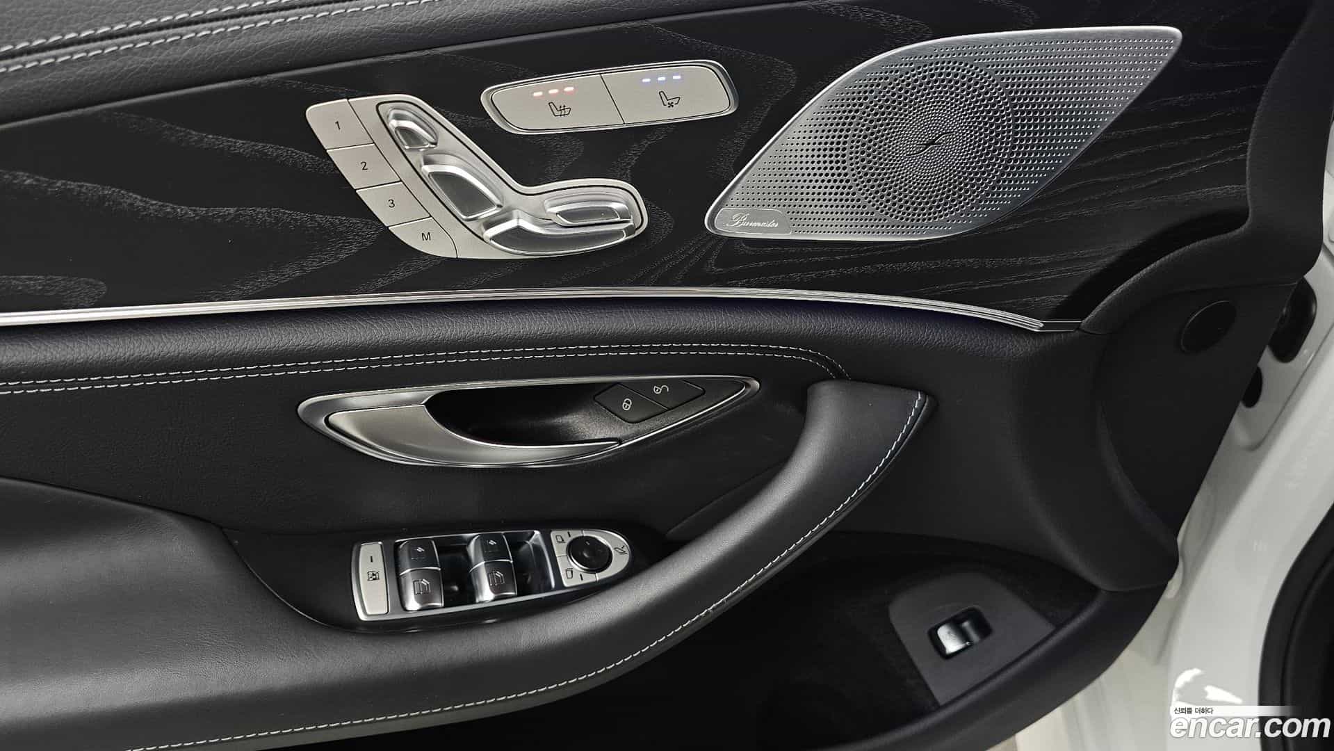 CLS-Class Mercedes-Benz 2022.6-OPTION-041