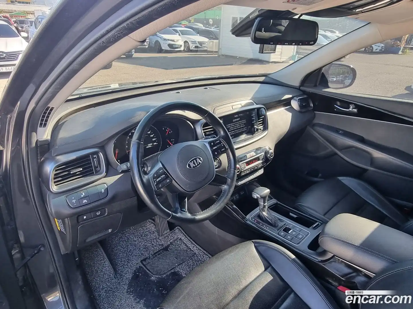 Sorento Kia 2018.3-OUTER-005