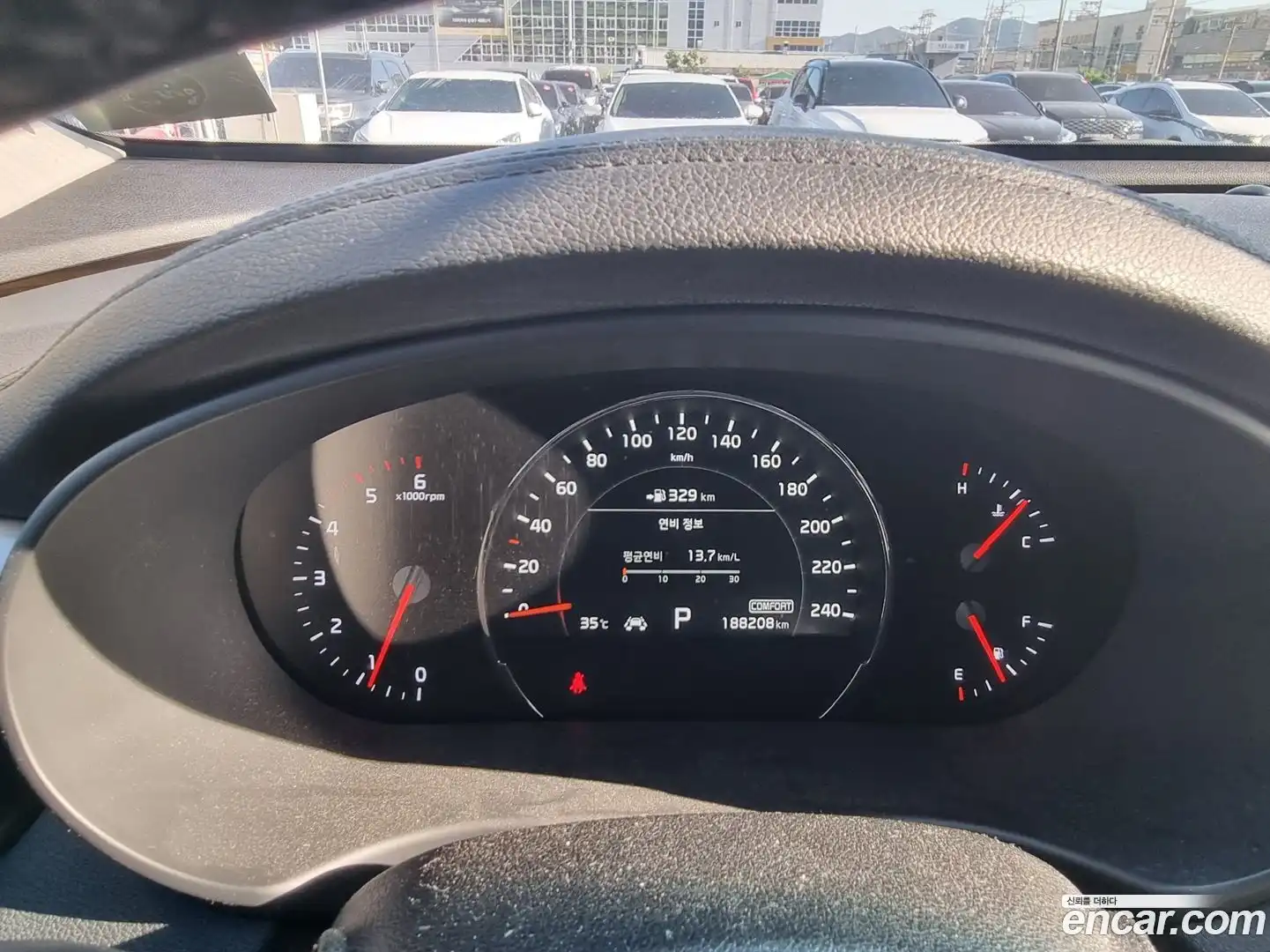 Sorento Kia 2018.3-OPTION-015