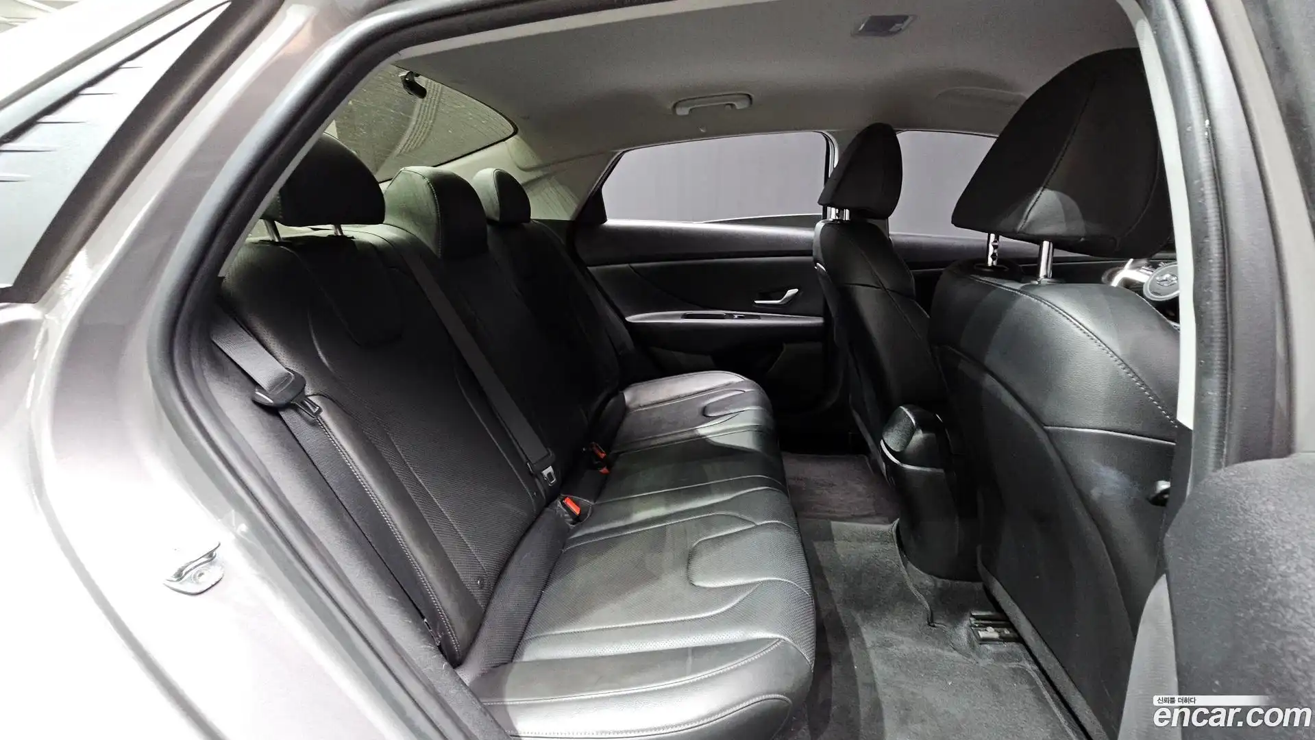 AVANTE Hyundai 2021.2-OPTION-015