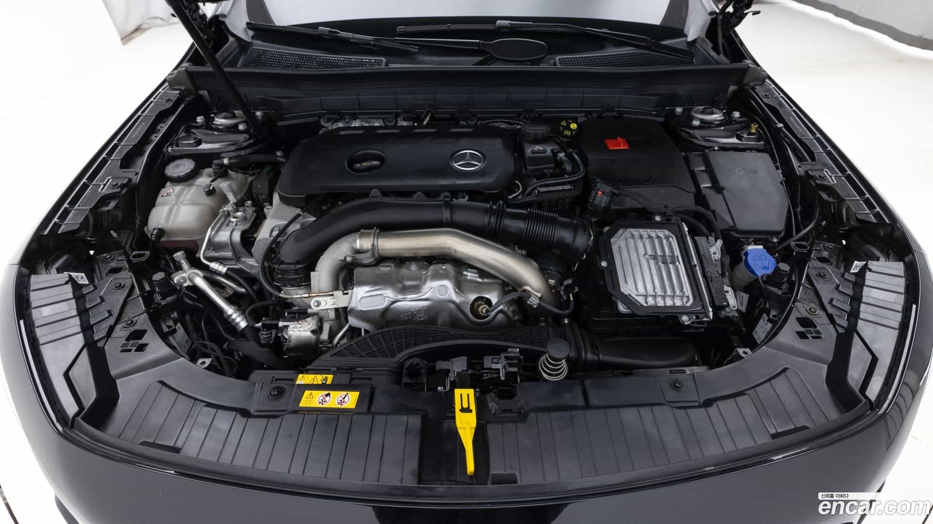 GLB-Class Mercedes-Benz 2025.5-OPTION-020