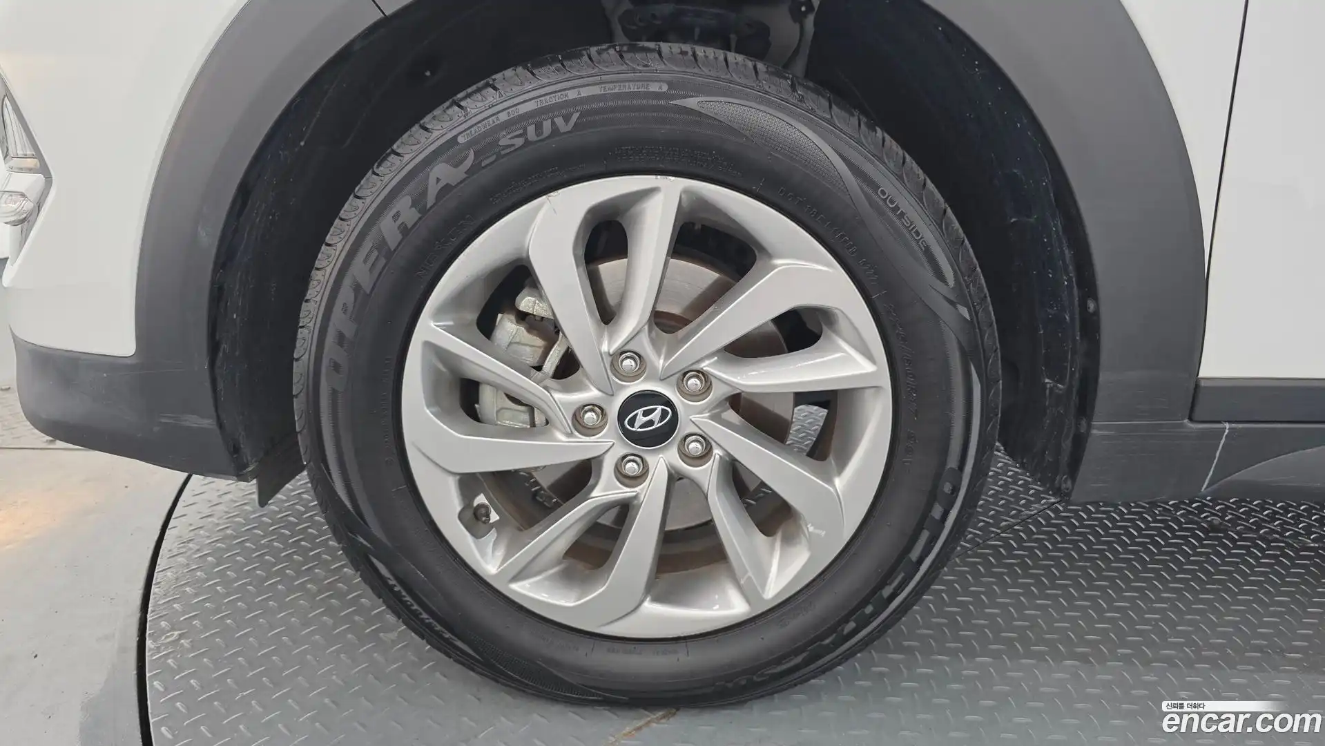 Tucson Hyundai 2017.8-OUTER-005