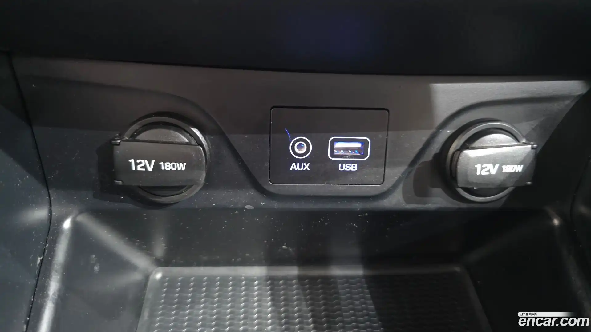 Tucson Hyundai 2017.8-OPTION-016