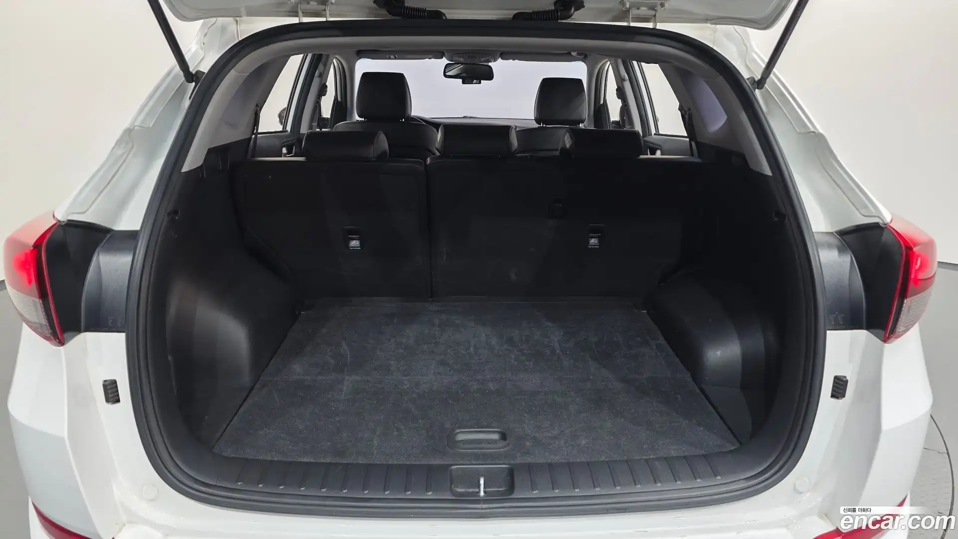 Tucson Hyundai 2017.8-OPTION-022