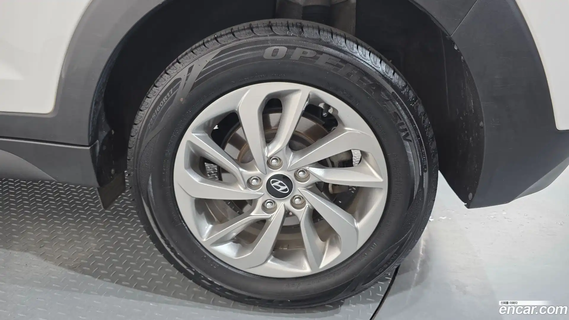 Tucson Hyundai 2017.8-OUTER-031