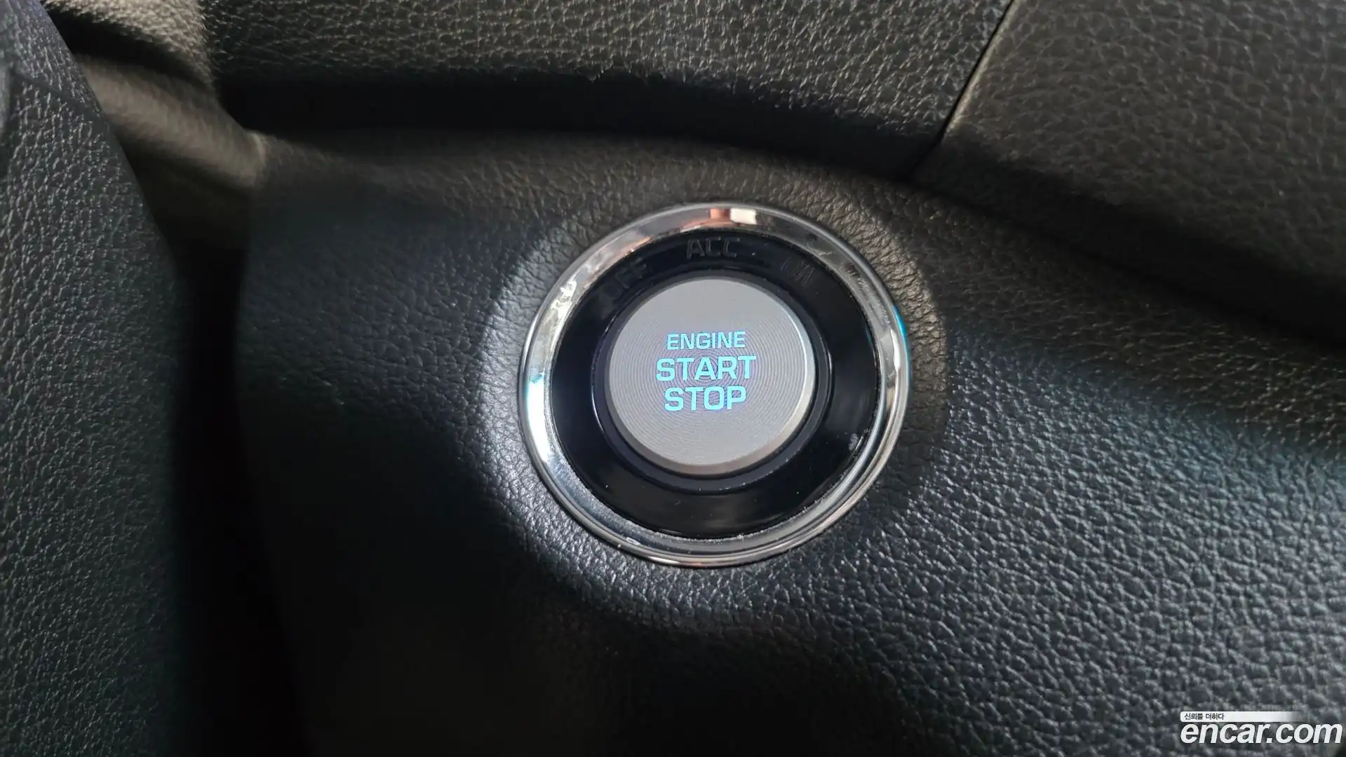 Tucson Hyundai 2017.8-OPTION-040