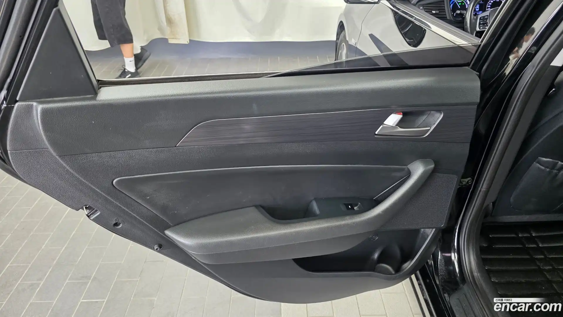 Sonata Hyundai 2018.9-INNER-035
