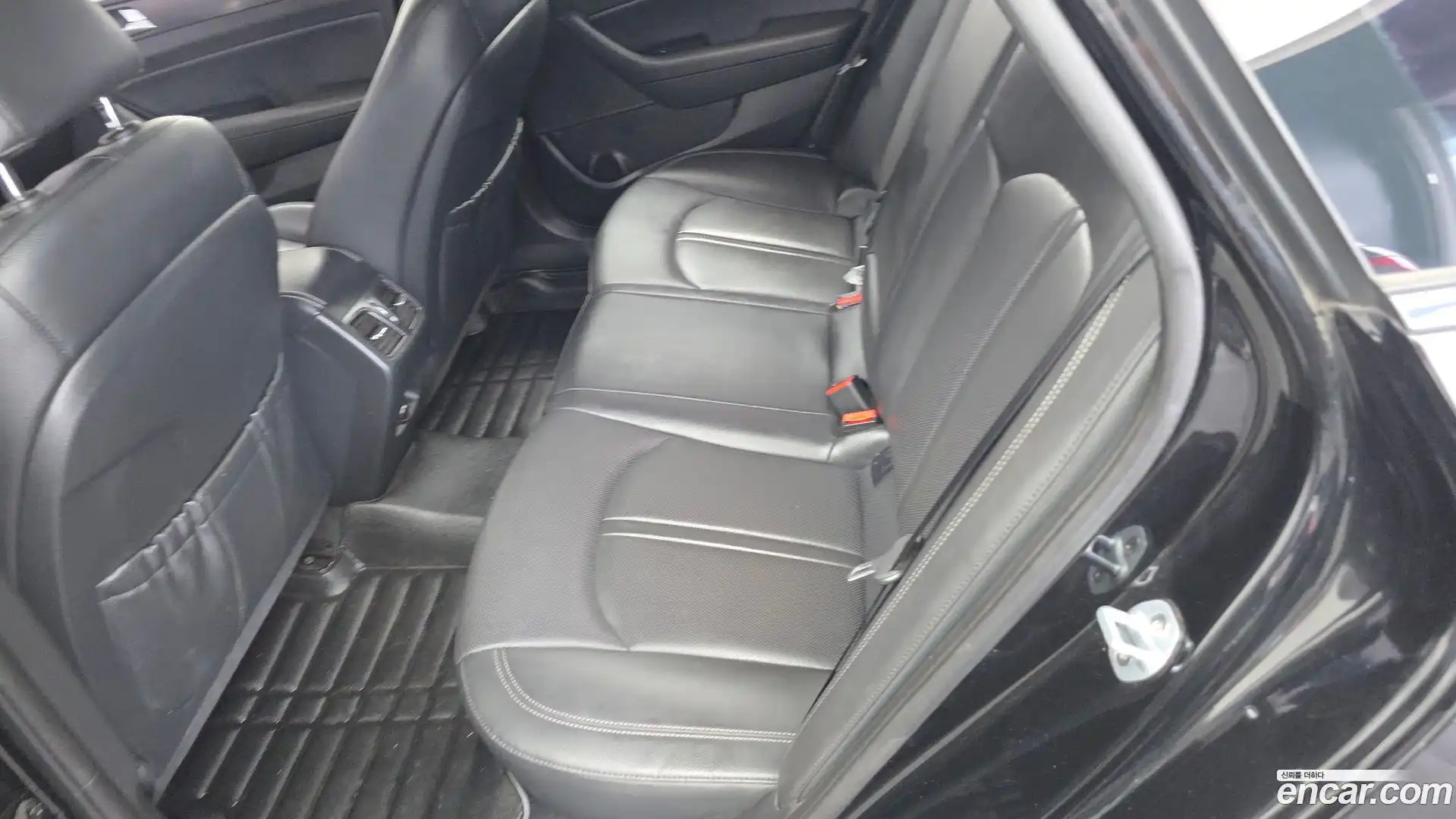 Sonata Hyundai 2018.9-INNER-036