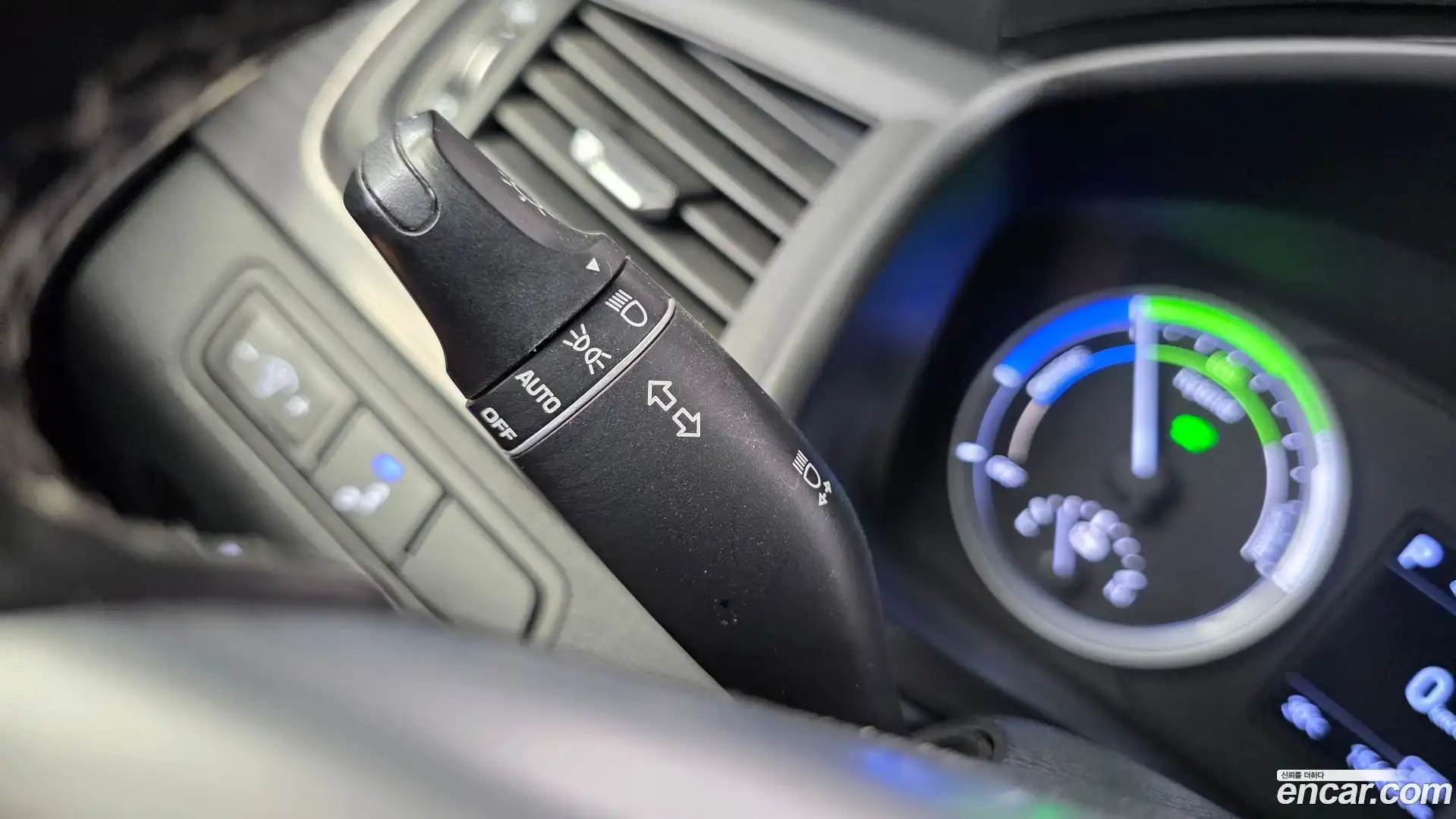 Sonata Hyundai 2018.9-OPTION-040