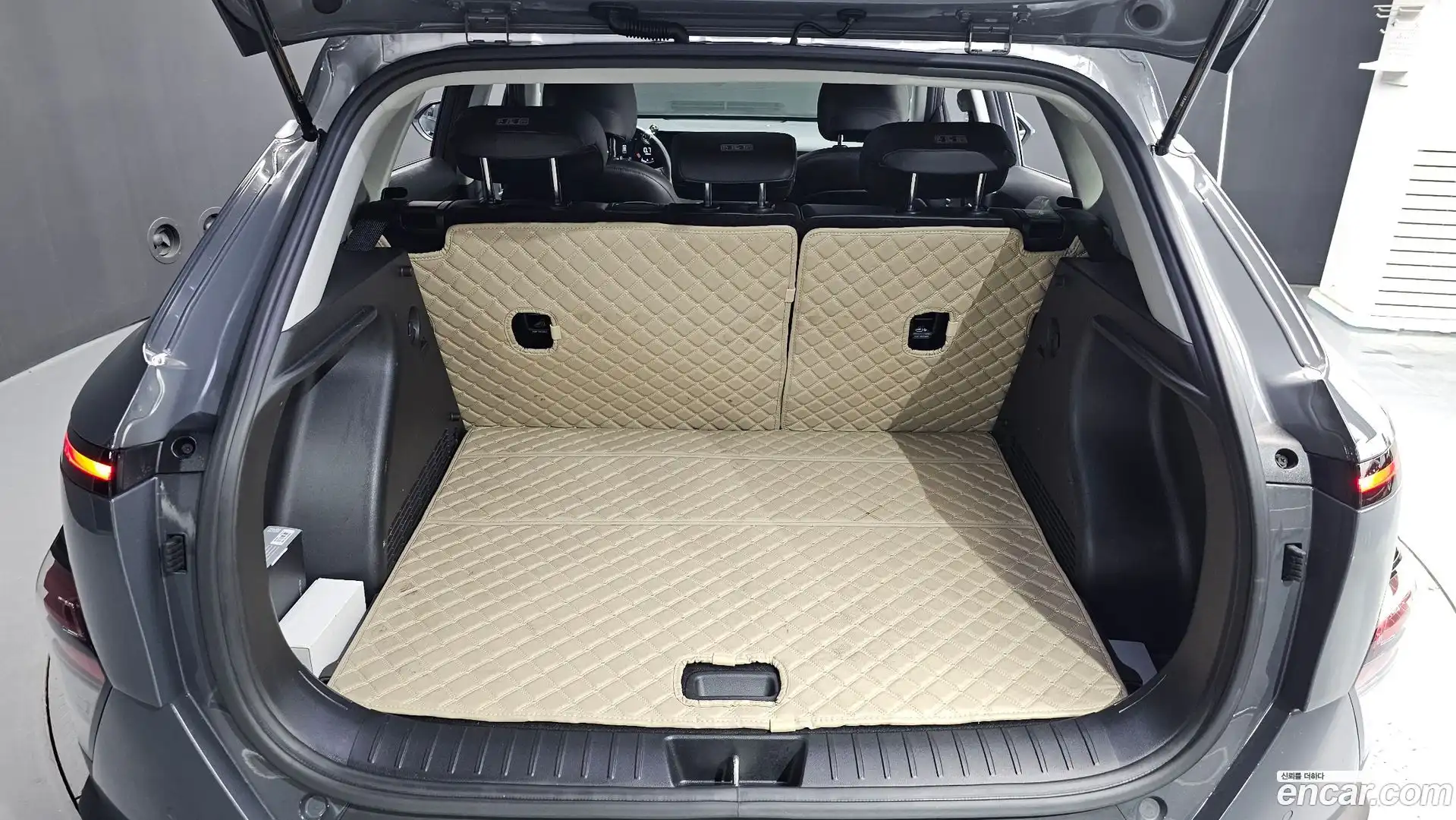 Kona Hyundai 2023.6-OPTION-024