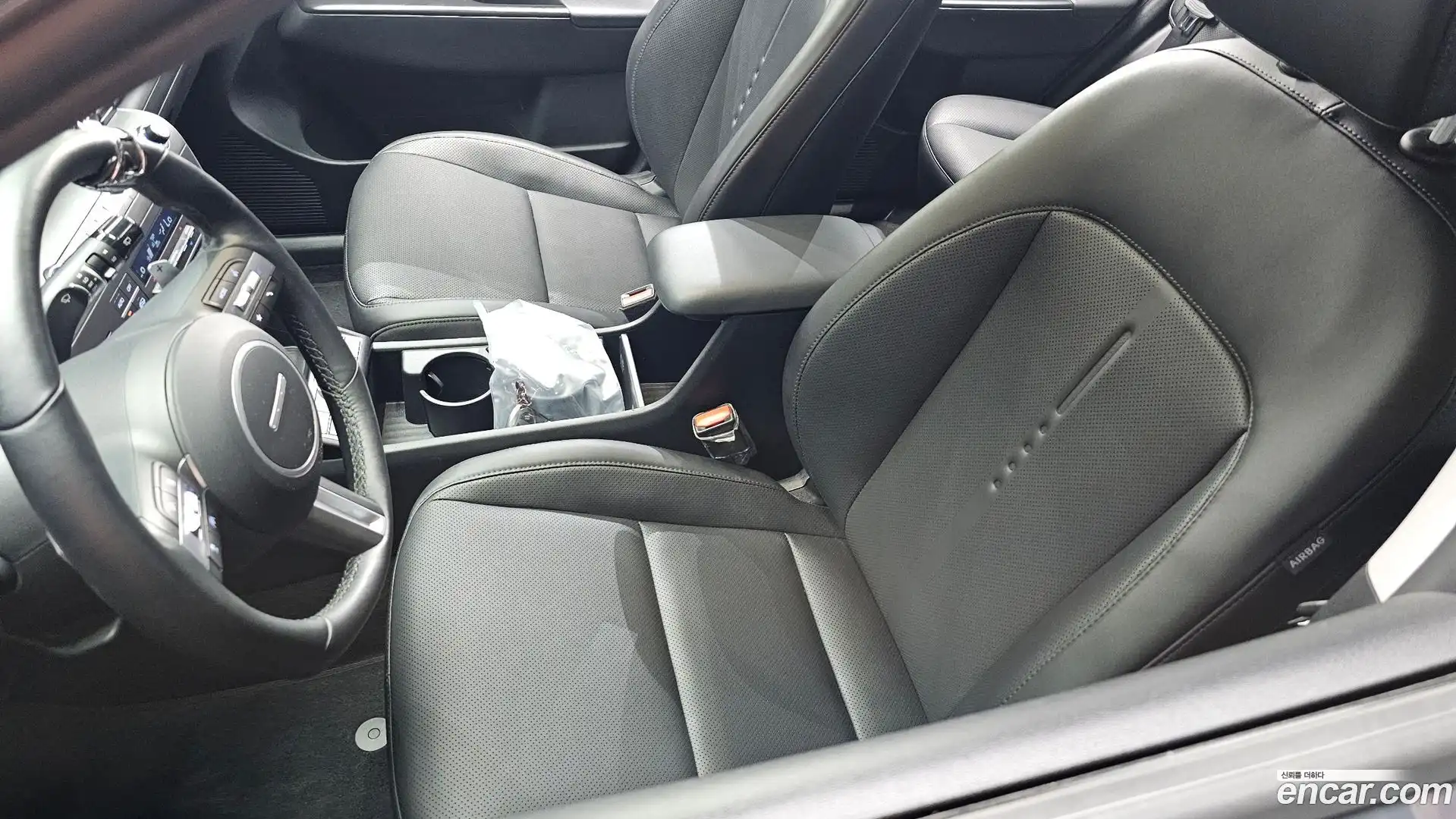 Kona Hyundai 2023.6-OPTION-040